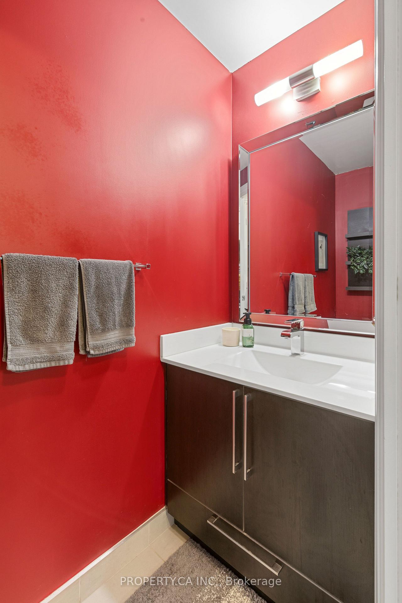 16 Brookers Lane 211, Toronto Unit: 211