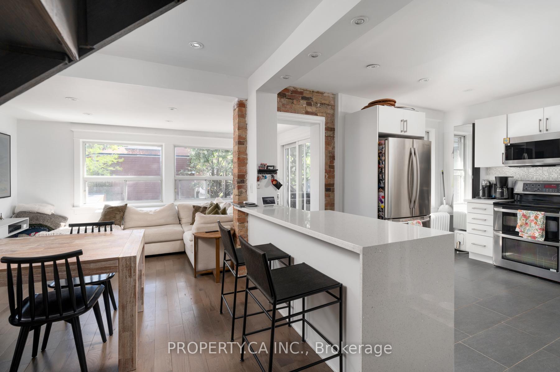 9 Fairview Avenue, Toronto