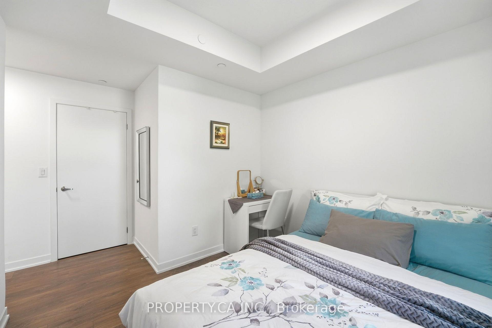 120 Canon Jackson Drive 309, Toronto Unit: 309