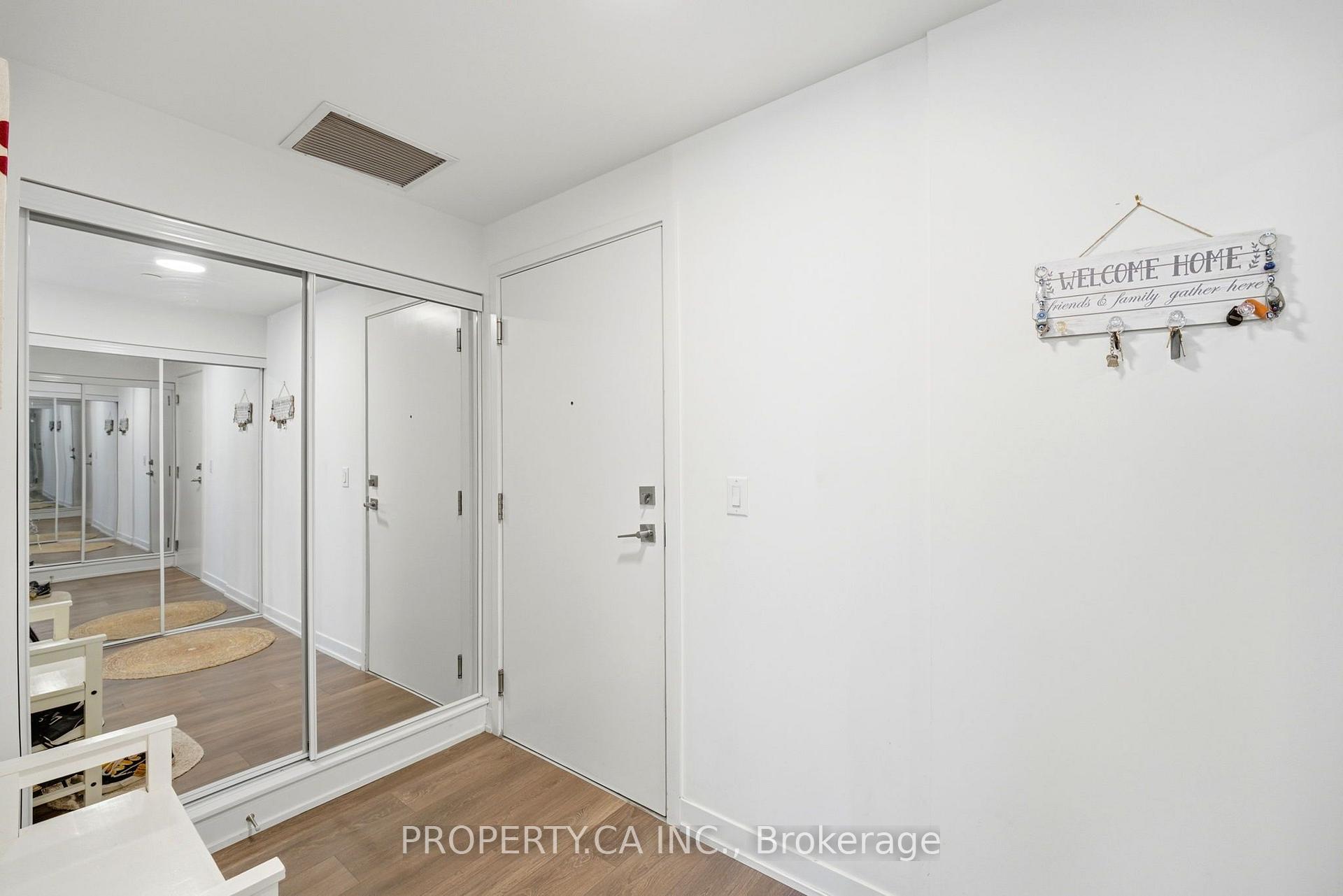 120 Canon Jackson Drive 309, Toronto Unit: 309