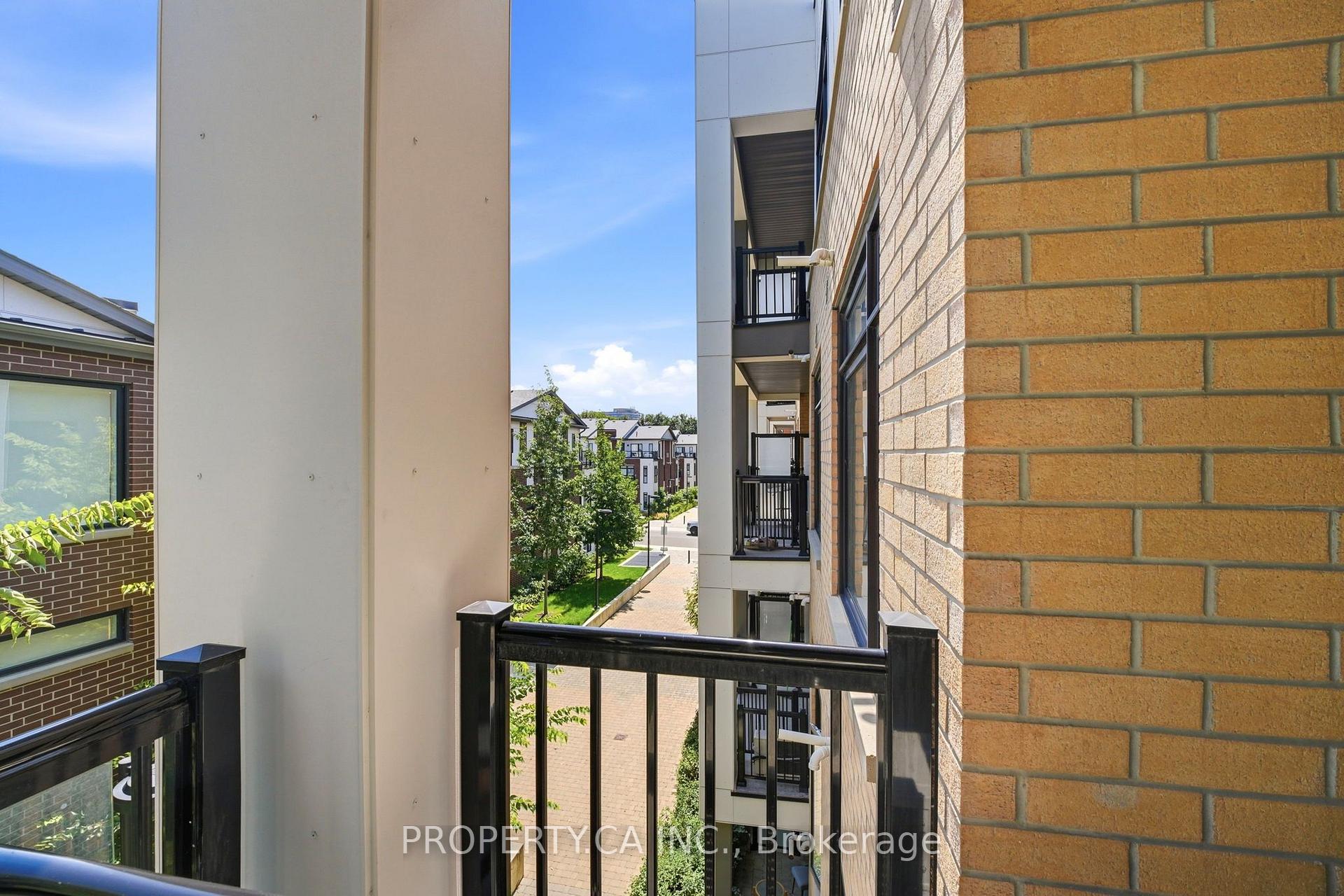 120 Canon Jackson Drive 309, Toronto Unit: 309