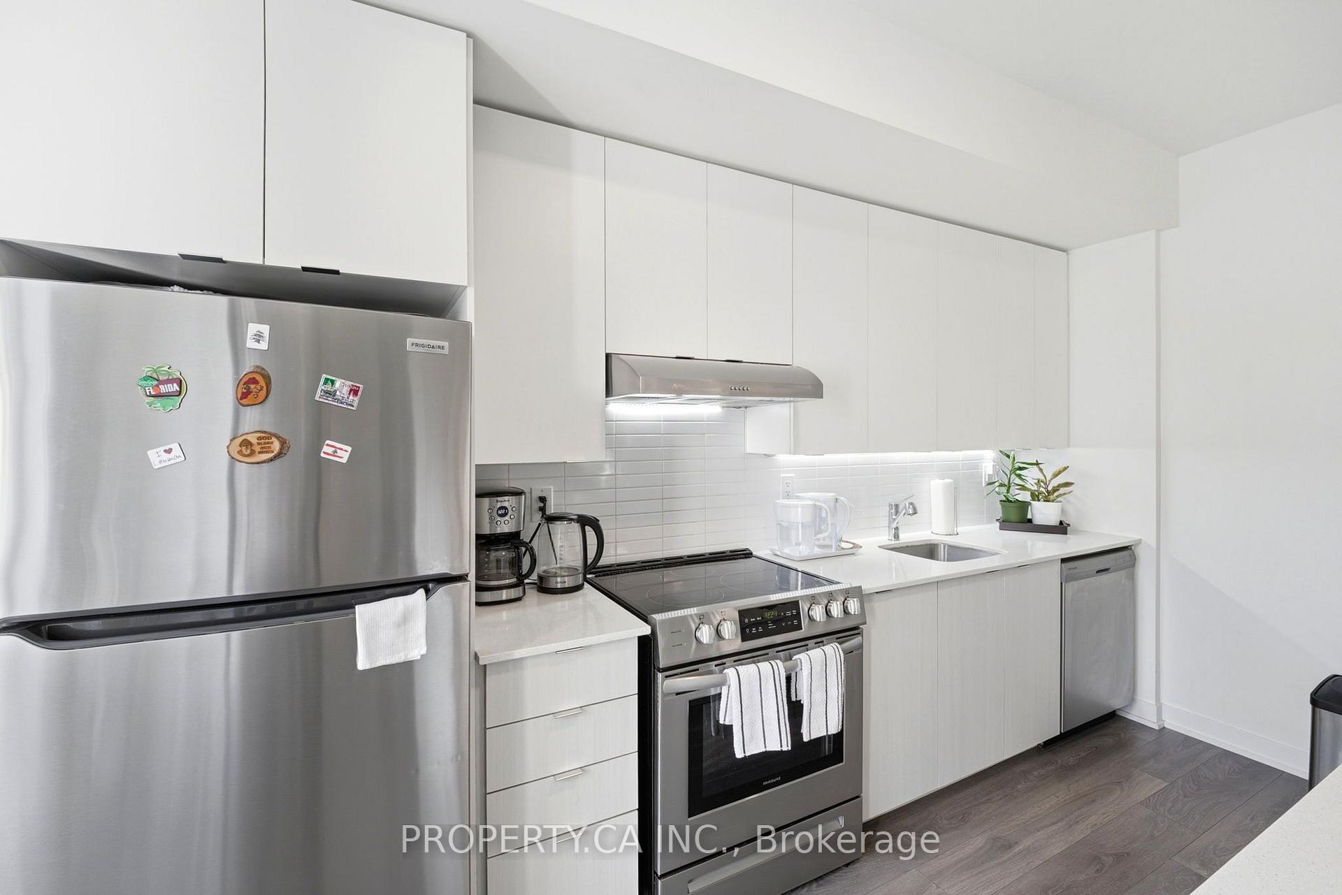 120 Canon Jackson Drive 309, Toronto Unit: 309