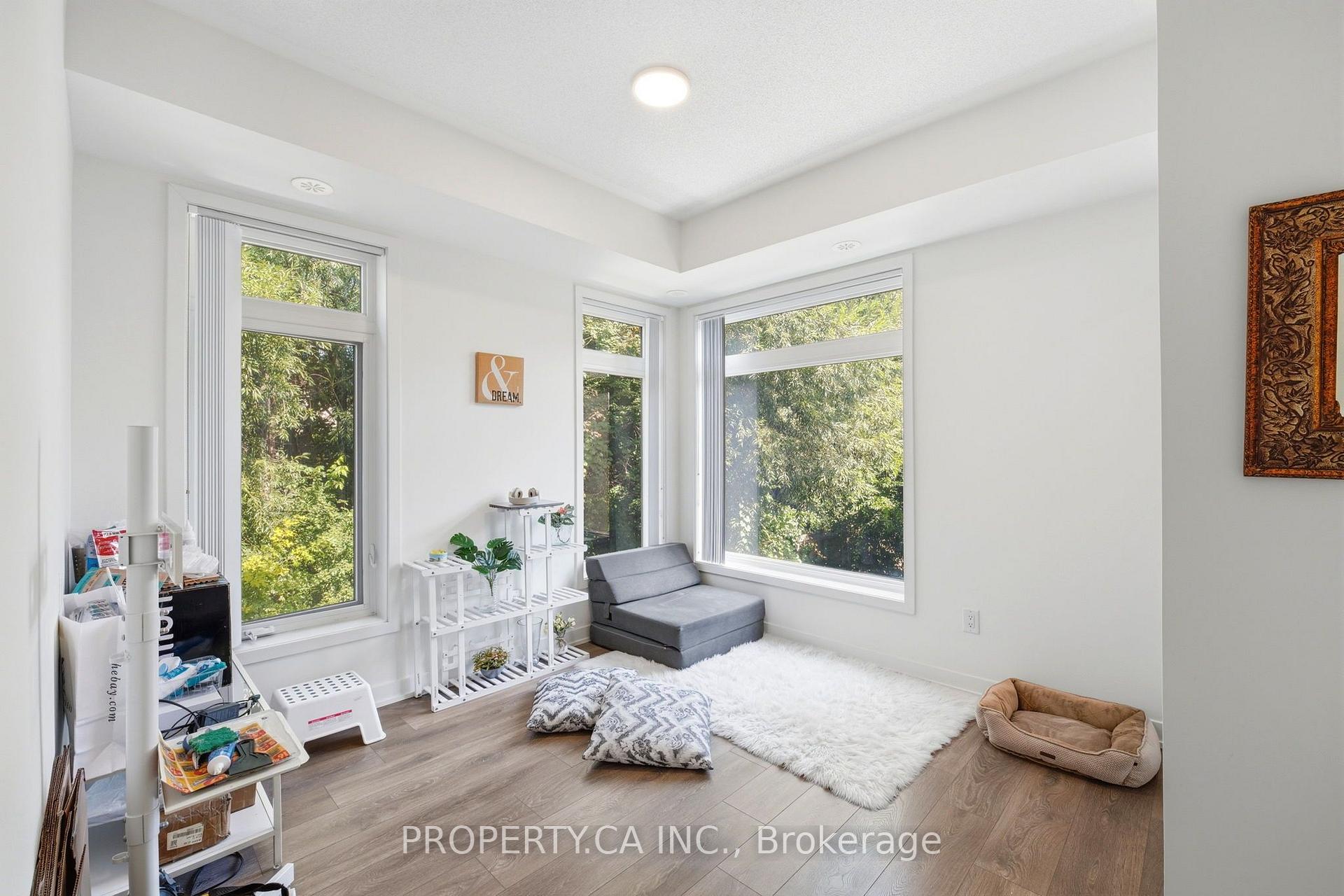 120 Canon Jackson Drive 309, Toronto Unit: 309