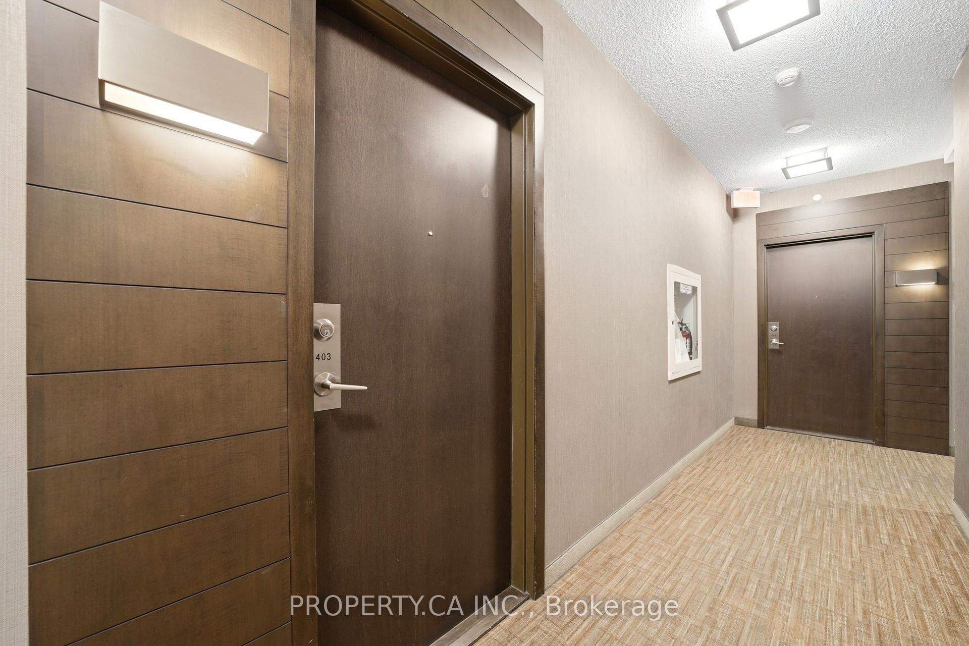 215 Sherway Gardens Road 403, Toronto Unit: 403