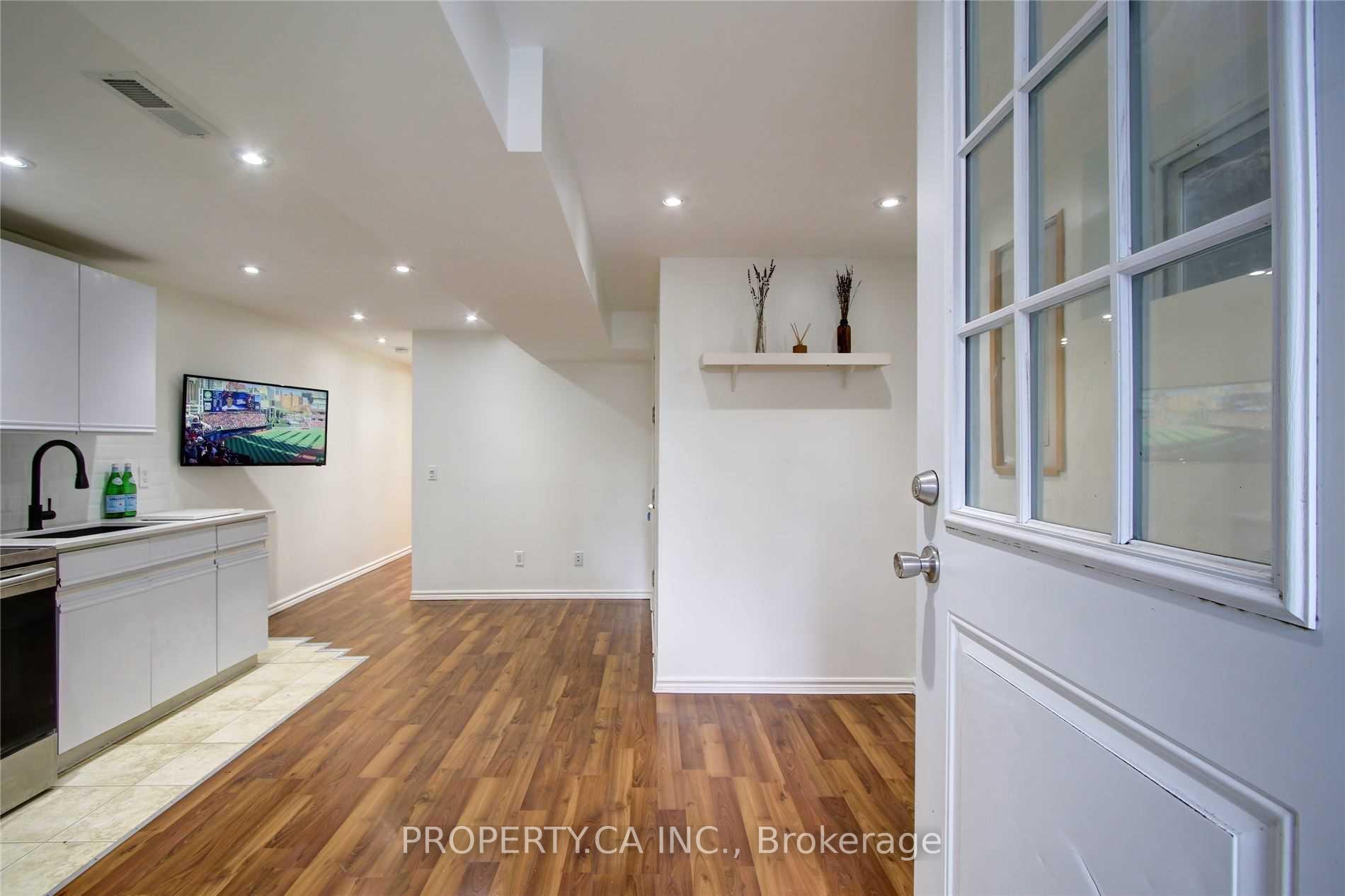 1012 Ossington Avenue Lower, Toronto Unit: Lower