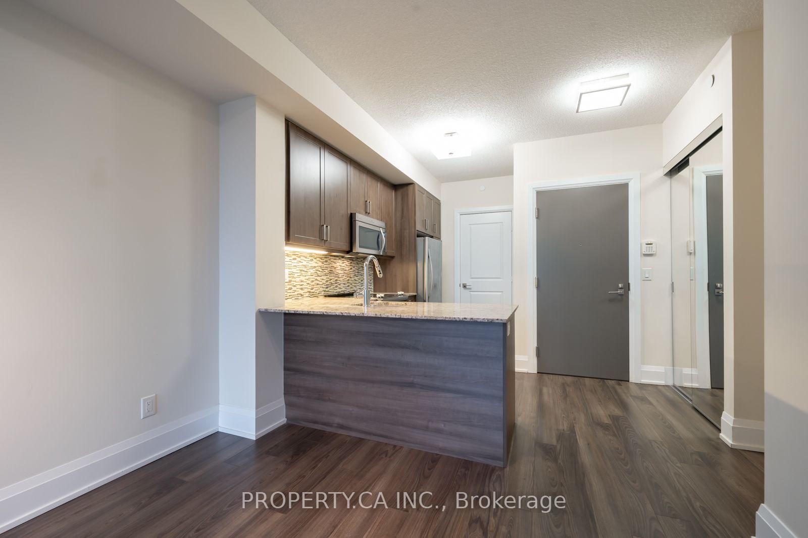 1 Old Mill Drive 613, Toronto Unit: 613