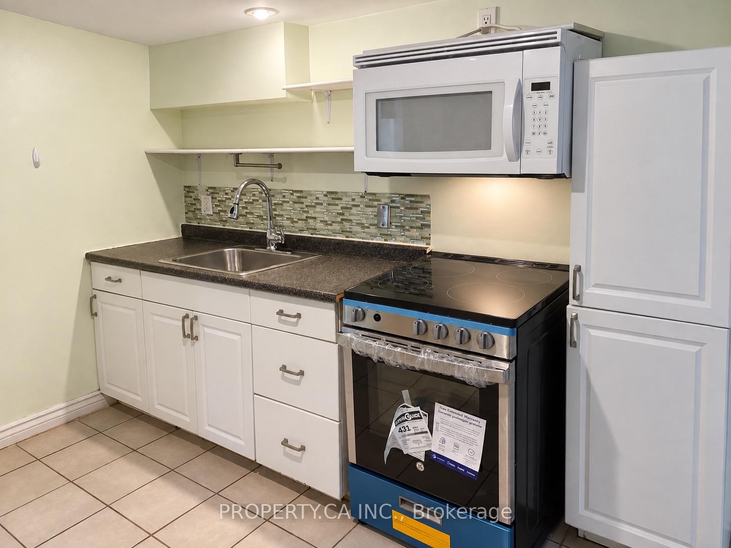 83 St John Road Lower Level, Toronto Unit: Lower Level