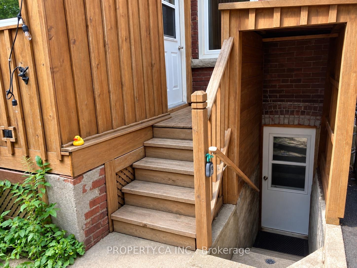 83 St John Road Lower Level, Toronto Unit: Lower Level