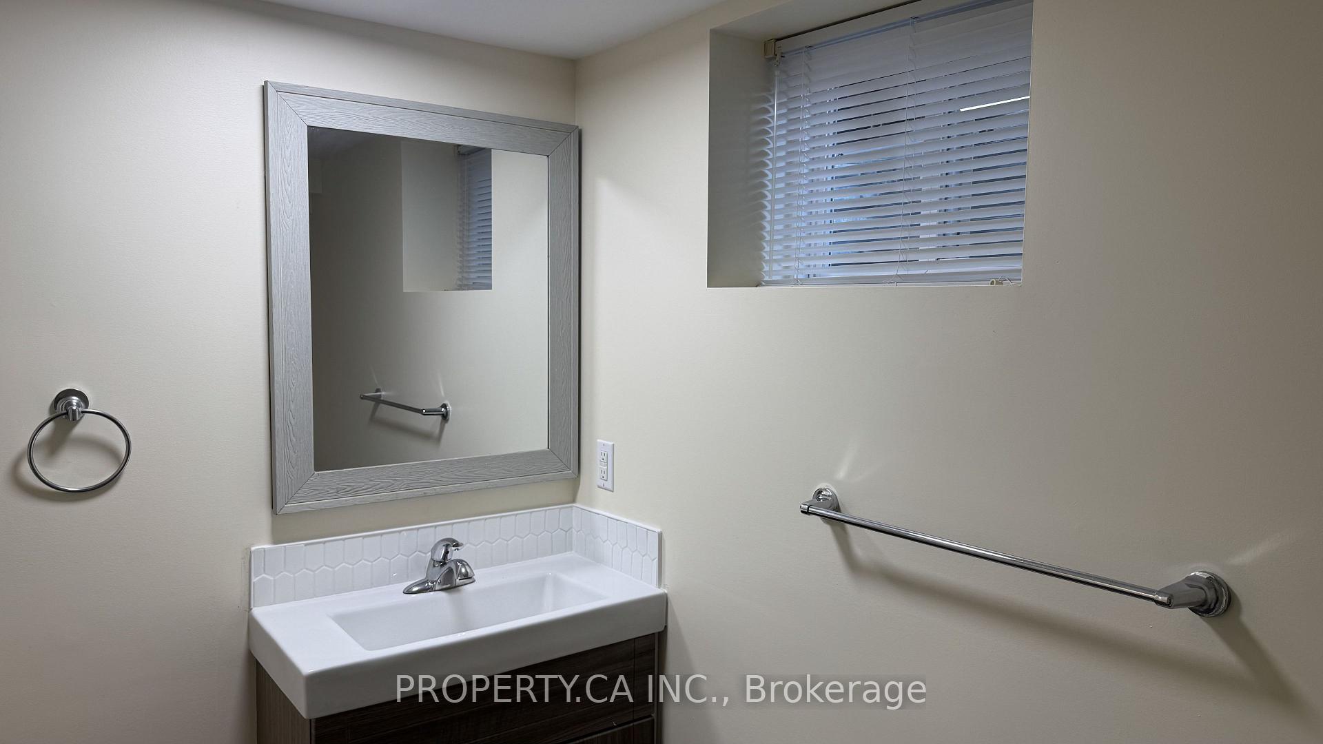 58 Lightwood Drive Lower, Toronto Unit: Lower
