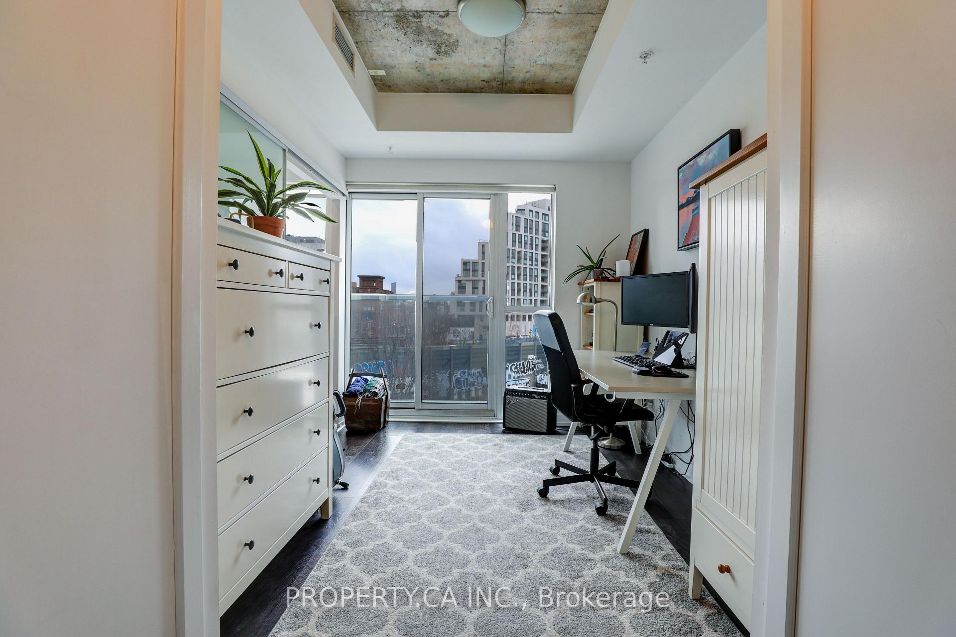 1205 Queen Street W 407, Toronto Unit: 407