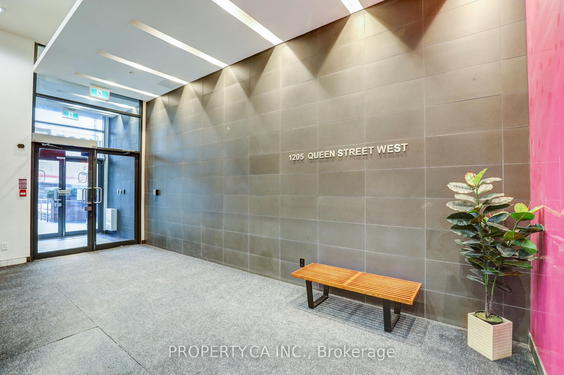 1205 Queen Street W 407, Toronto Unit: 407