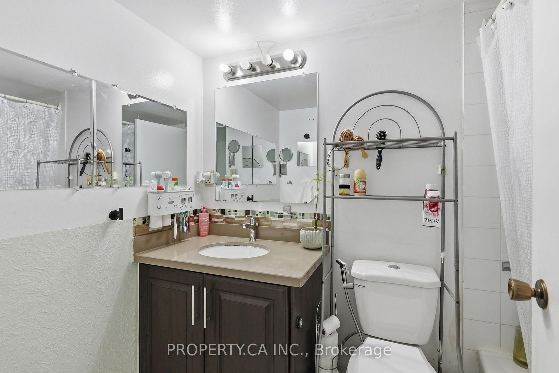 3 Lisa Street 1610