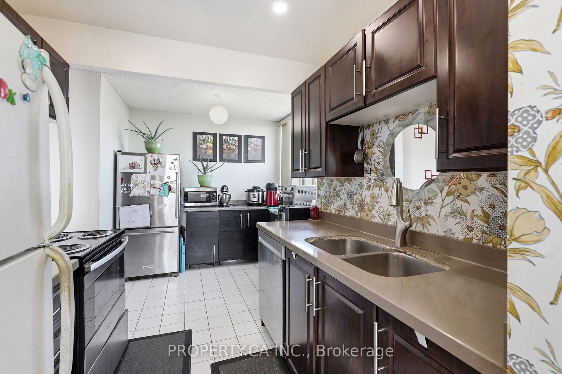3 Lisa Street 1610