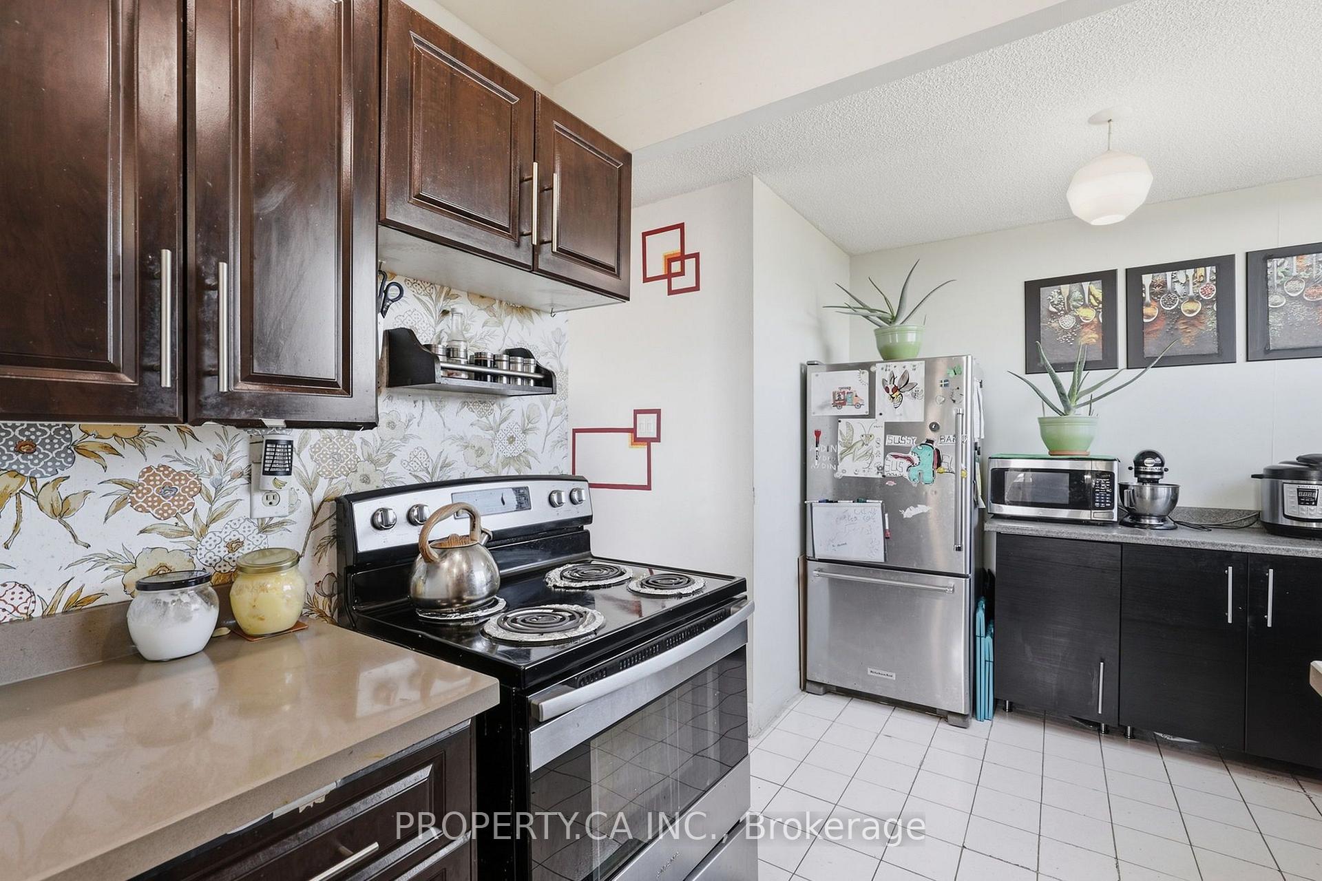 3 Lisa Street 1610