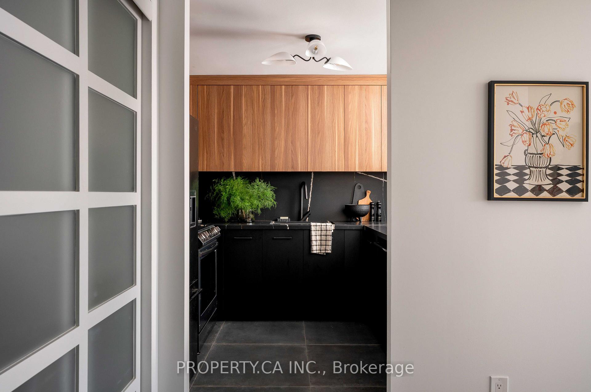 2269 Lake Shore Boulevard W 1701, Toronto Unit: 1701