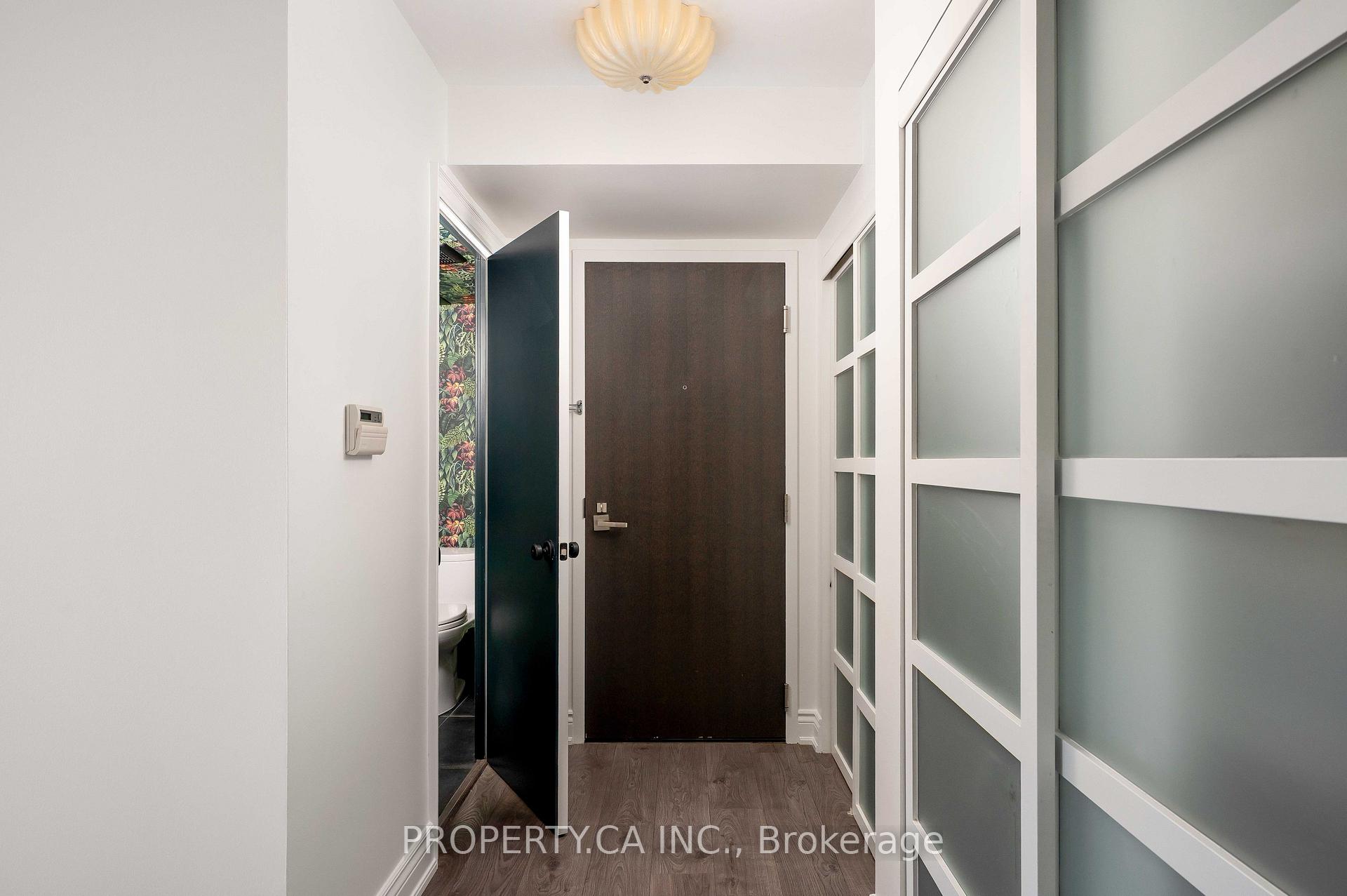 2269 Lake Shore Boulevard W 1701, Toronto Unit: 1701