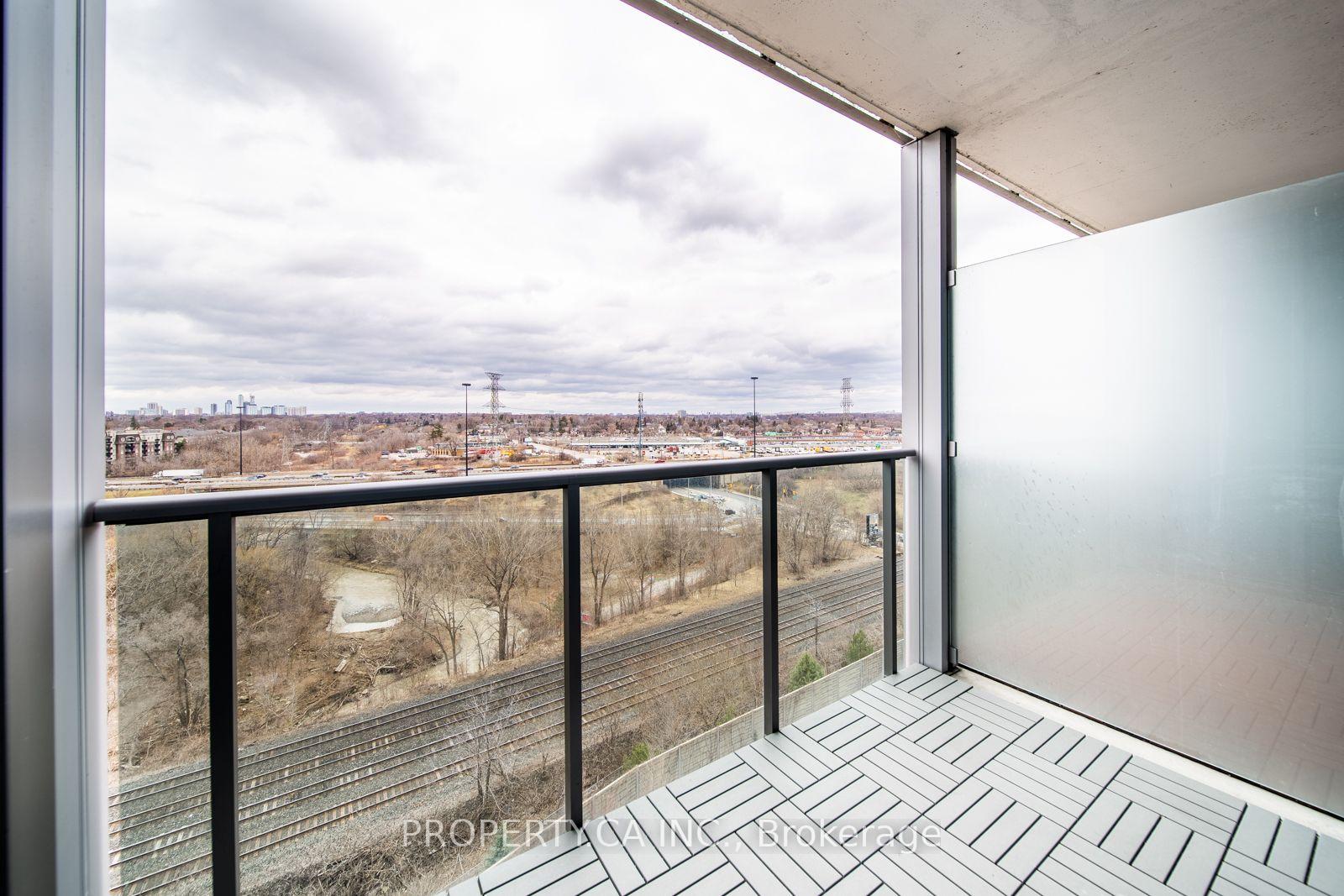 88 Park Lawn Road 1215, Toronto Unit: 1215