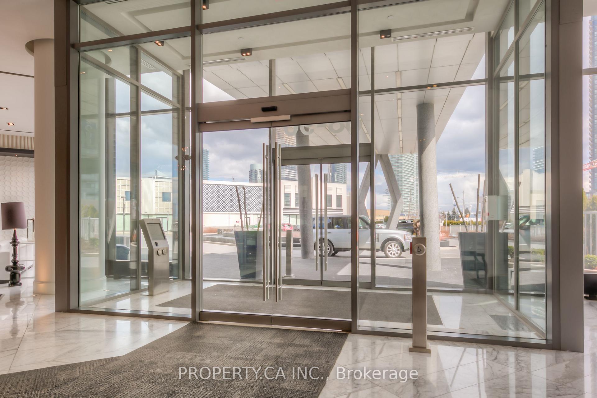 88 Park Lawn Road 1215, Toronto Unit: 1215