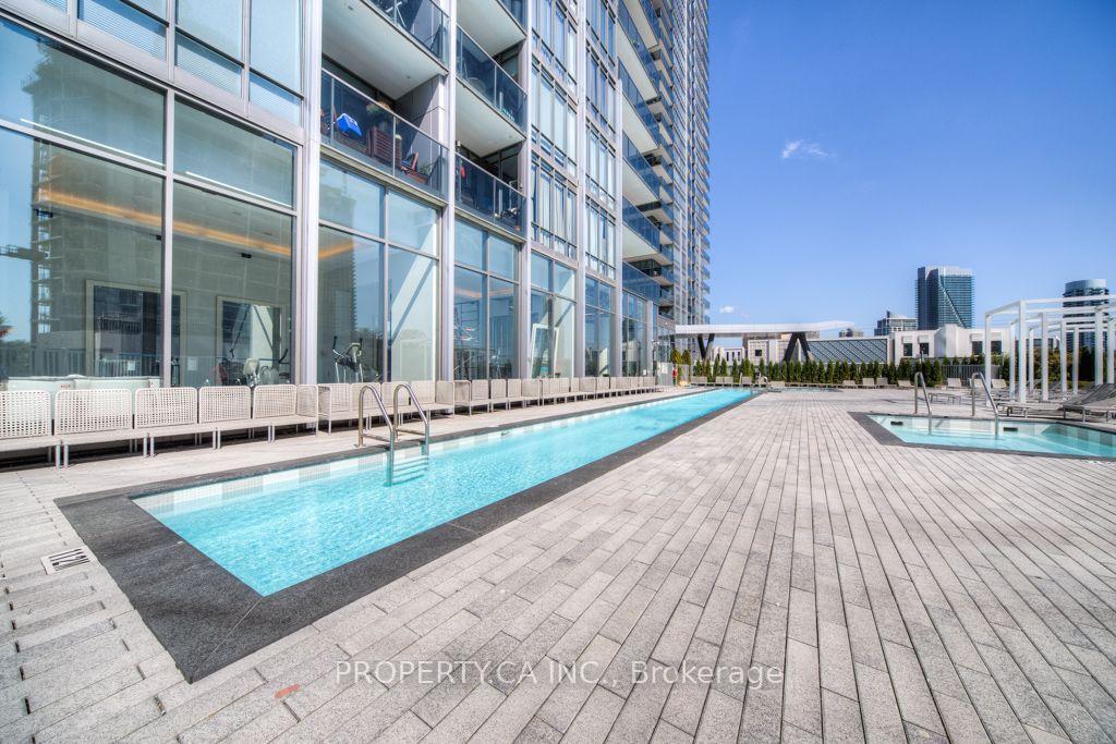 88 Park Lawn Road 1215, Toronto Unit: 1215