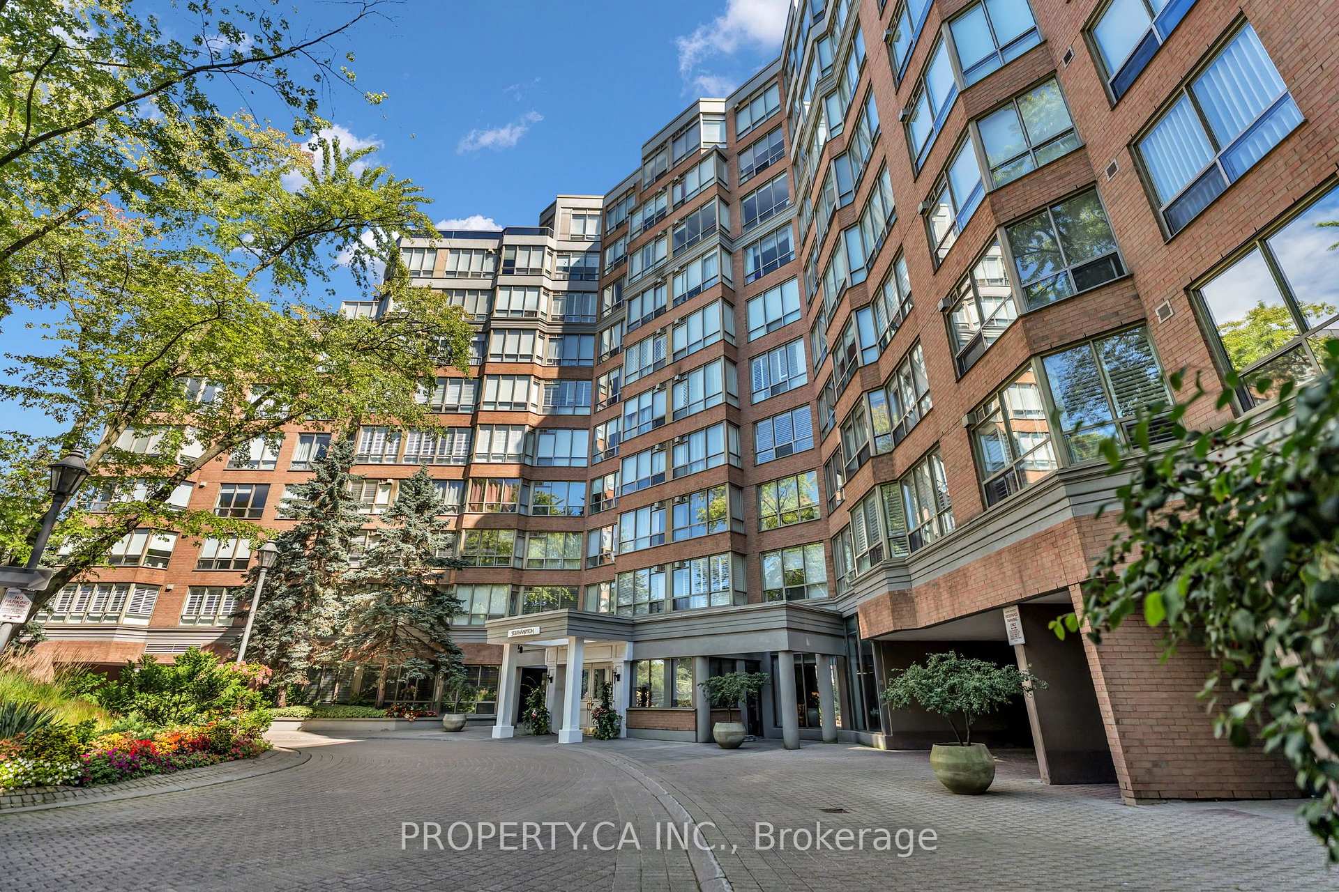 1 Ripley Avenue 517, Toronto Unit: 517