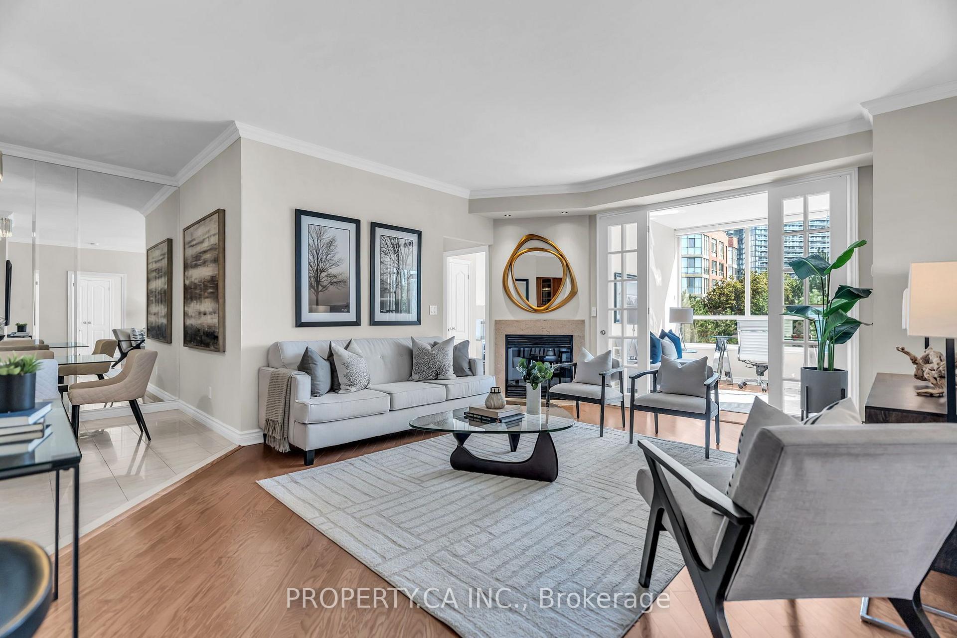 1 Ripley Avenue 517, Toronto Unit: 517