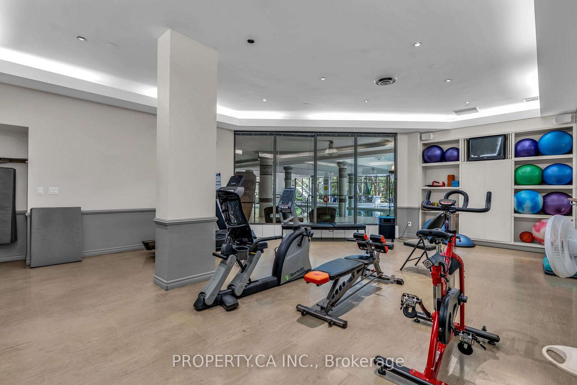 1 Ripley Avenue 517, Toronto Unit: 517