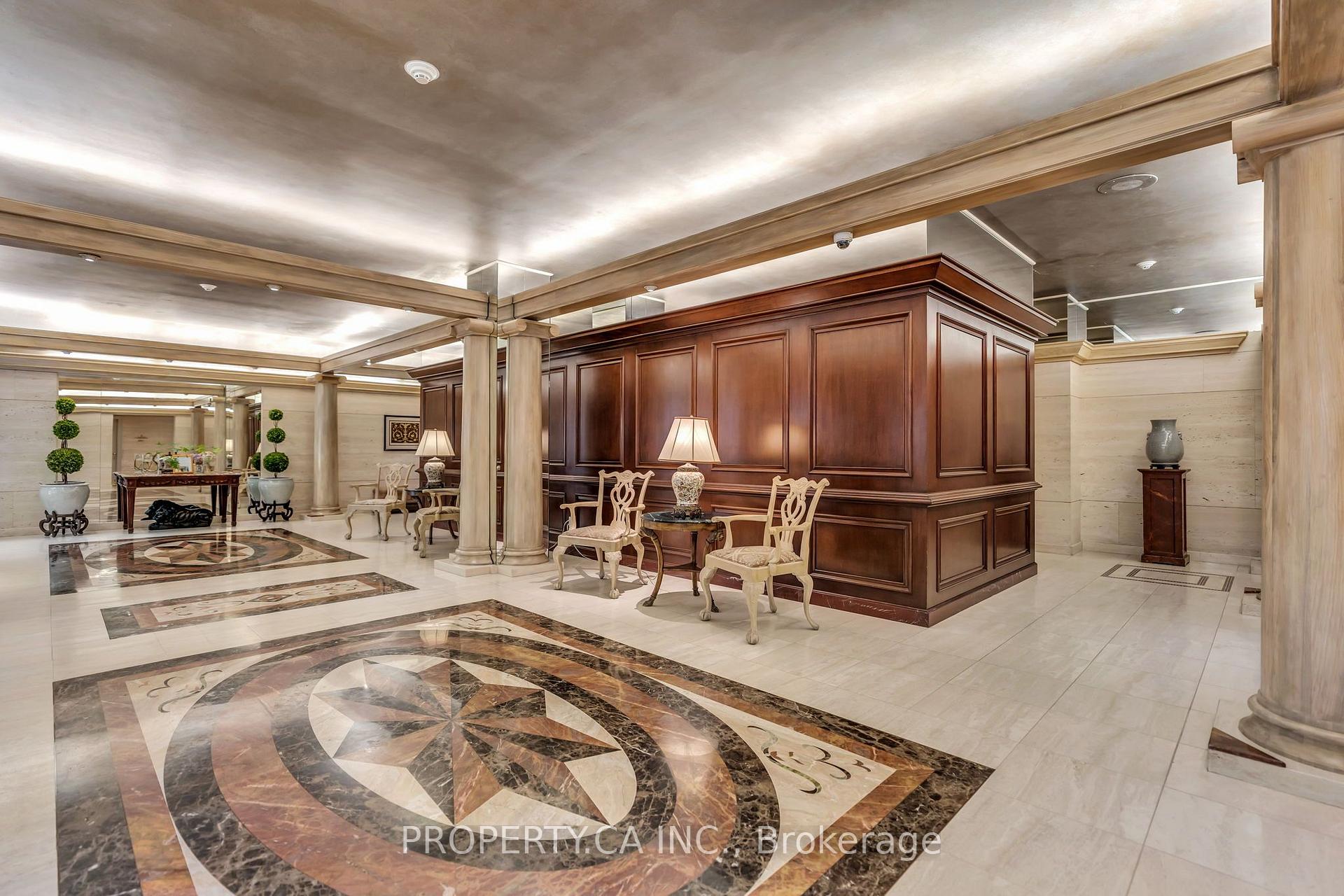 1 Ripley Avenue 517, Toronto Unit: 517