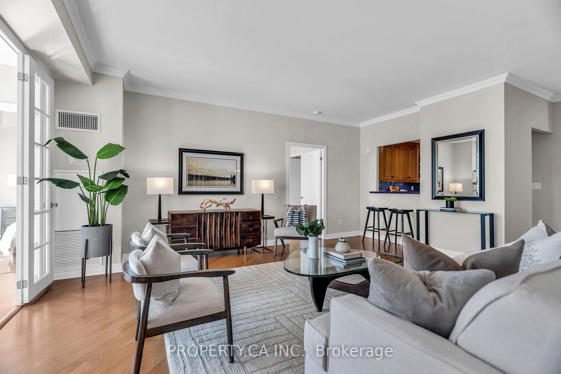 1 Ripley Avenue 517, Toronto Unit: 517