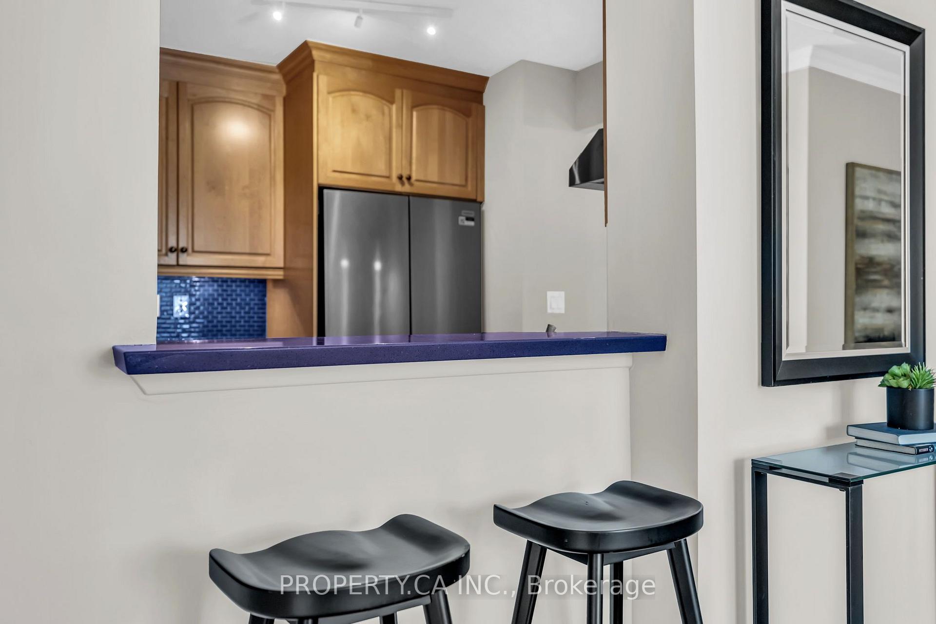 1 Ripley Avenue 517, Toronto Unit: 517