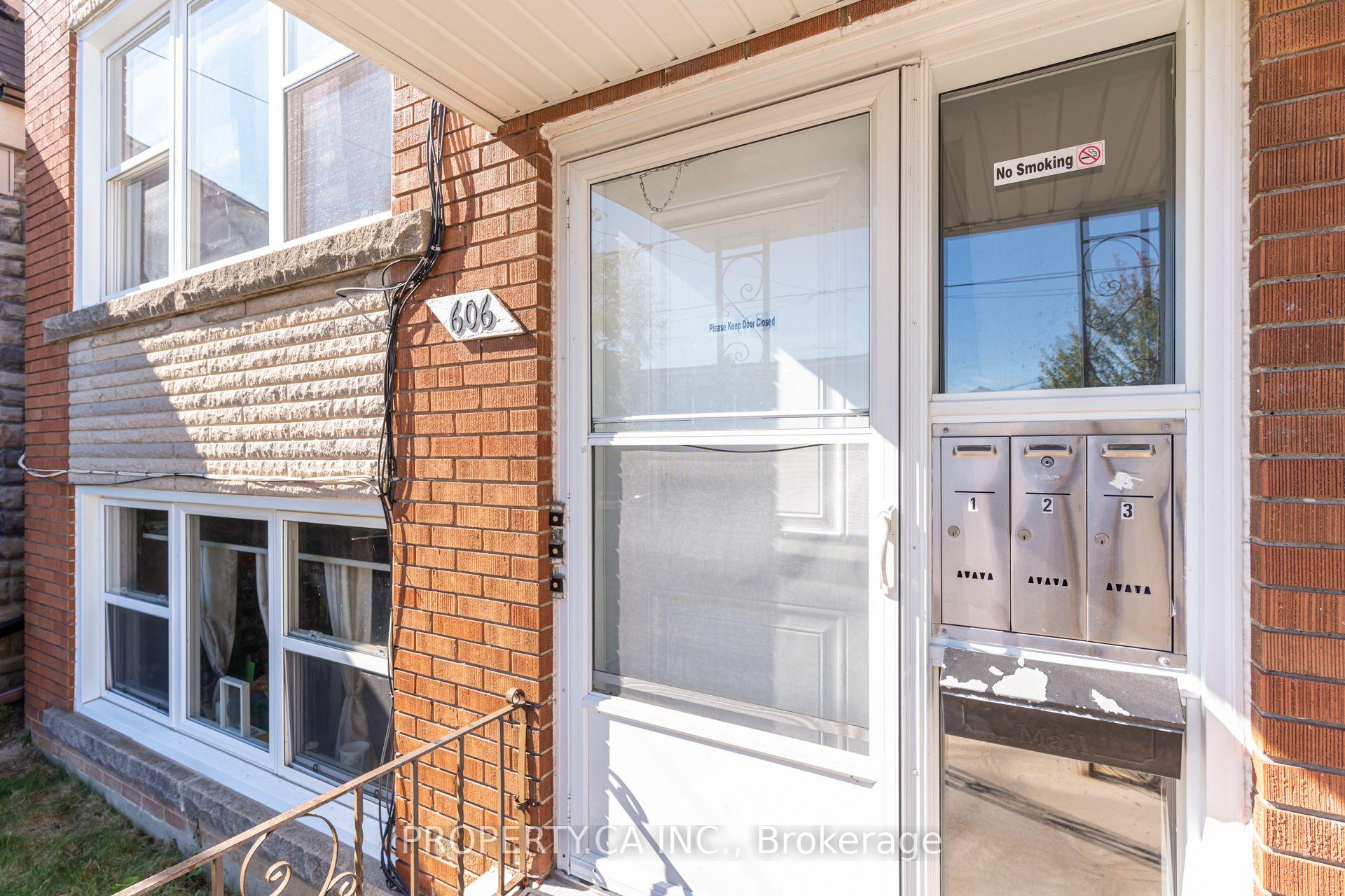 606 Harvie Avenue 3, Toronto Unit: 3