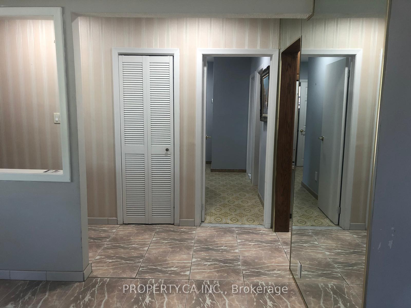 113 Westhumber Boulevard Upper, Toronto Unit: Upper