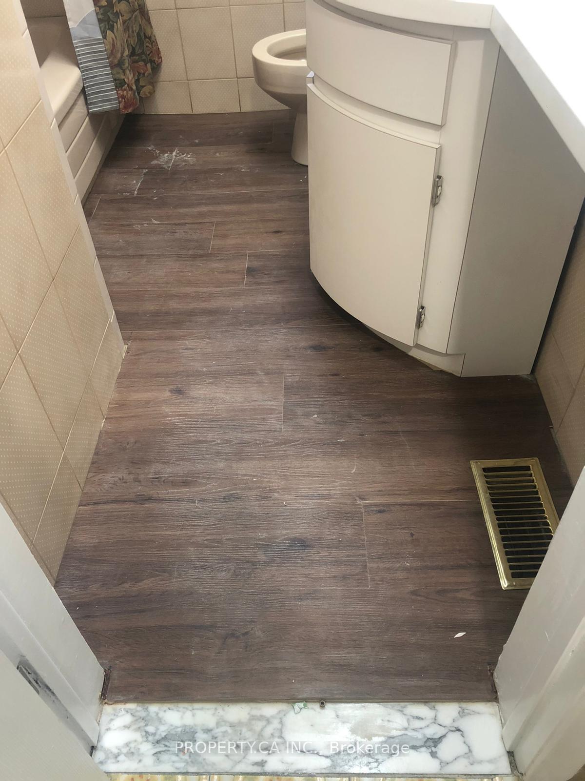 113 Westhumber Boulevard Upper, Toronto Unit: Upper