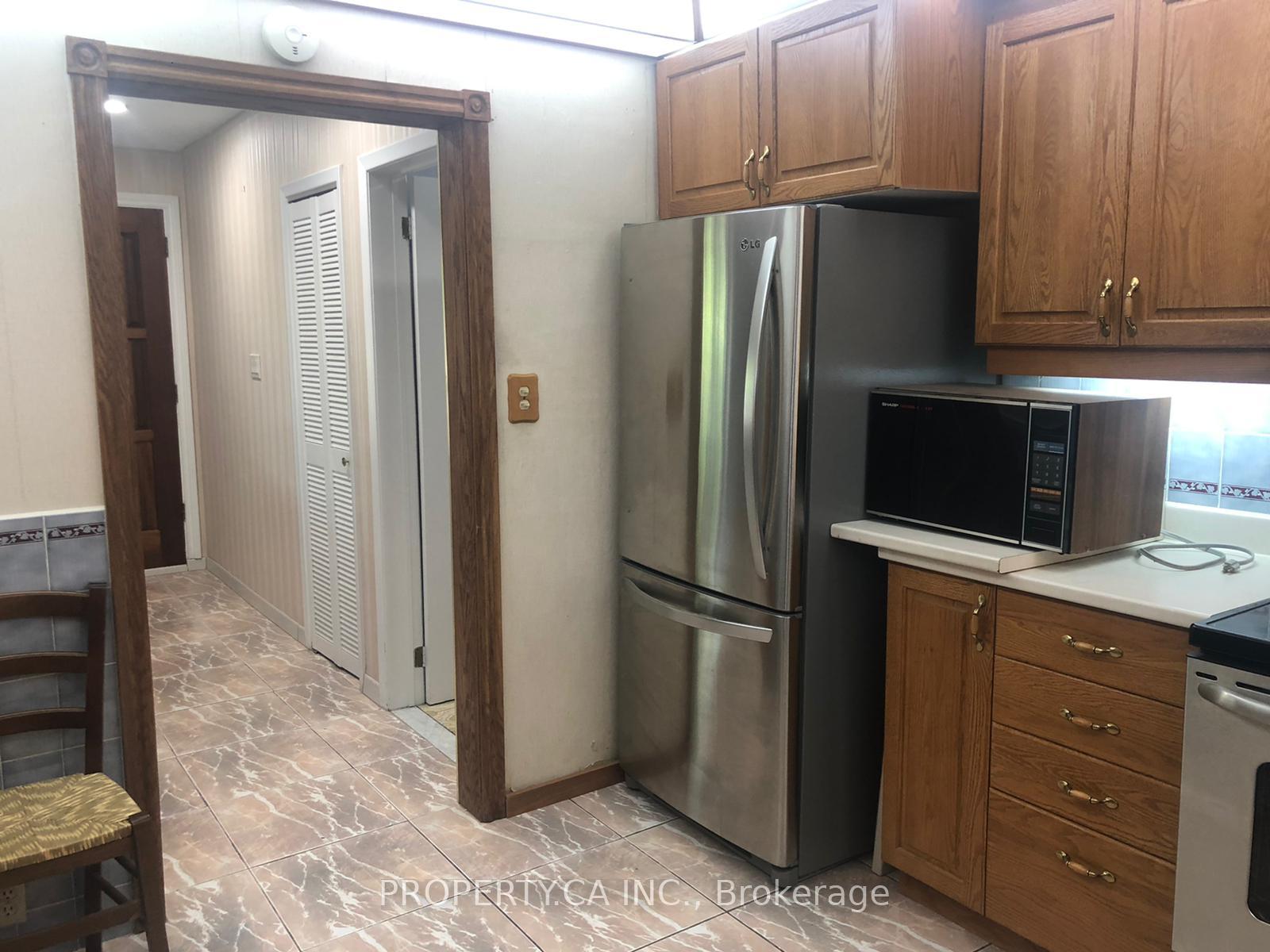 113 Westhumber Boulevard Upper, Toronto Unit: Upper