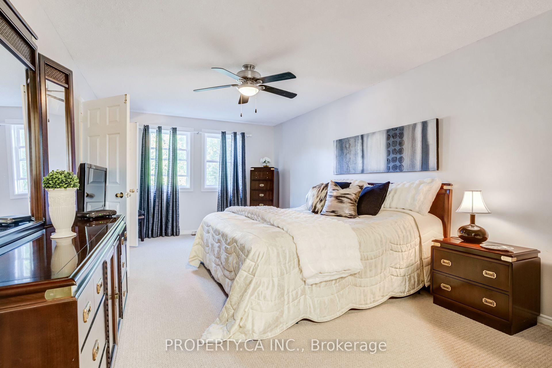 411 Freeman Crescent