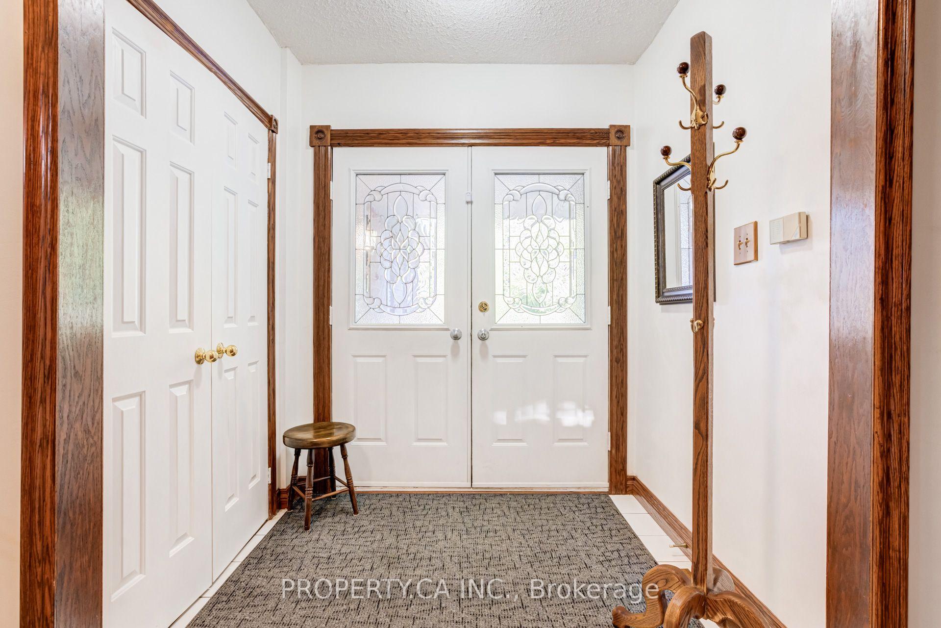 411 Freeman Crescent