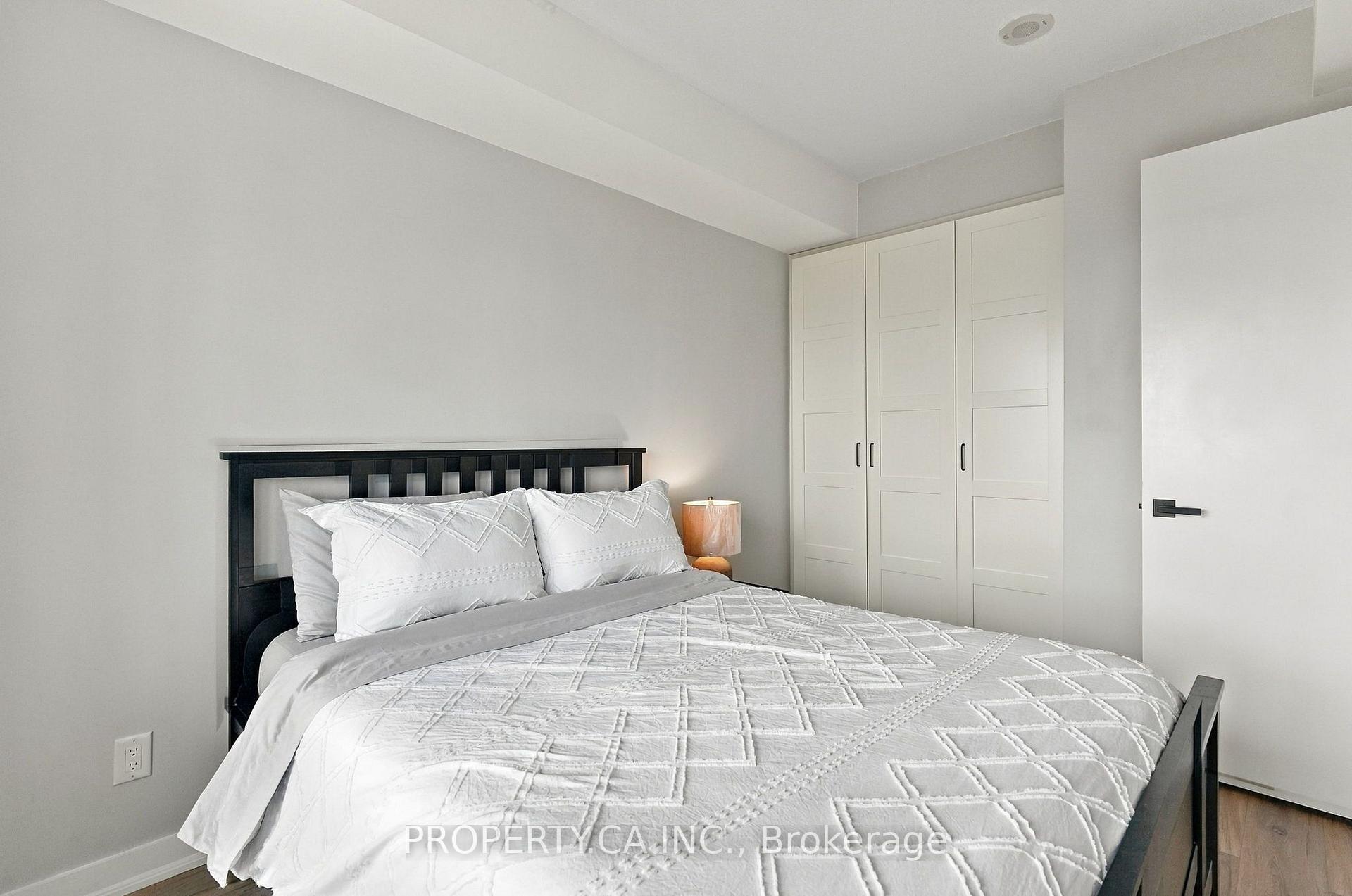 165 Legion Road N 2029, Toronto Unit: 2029