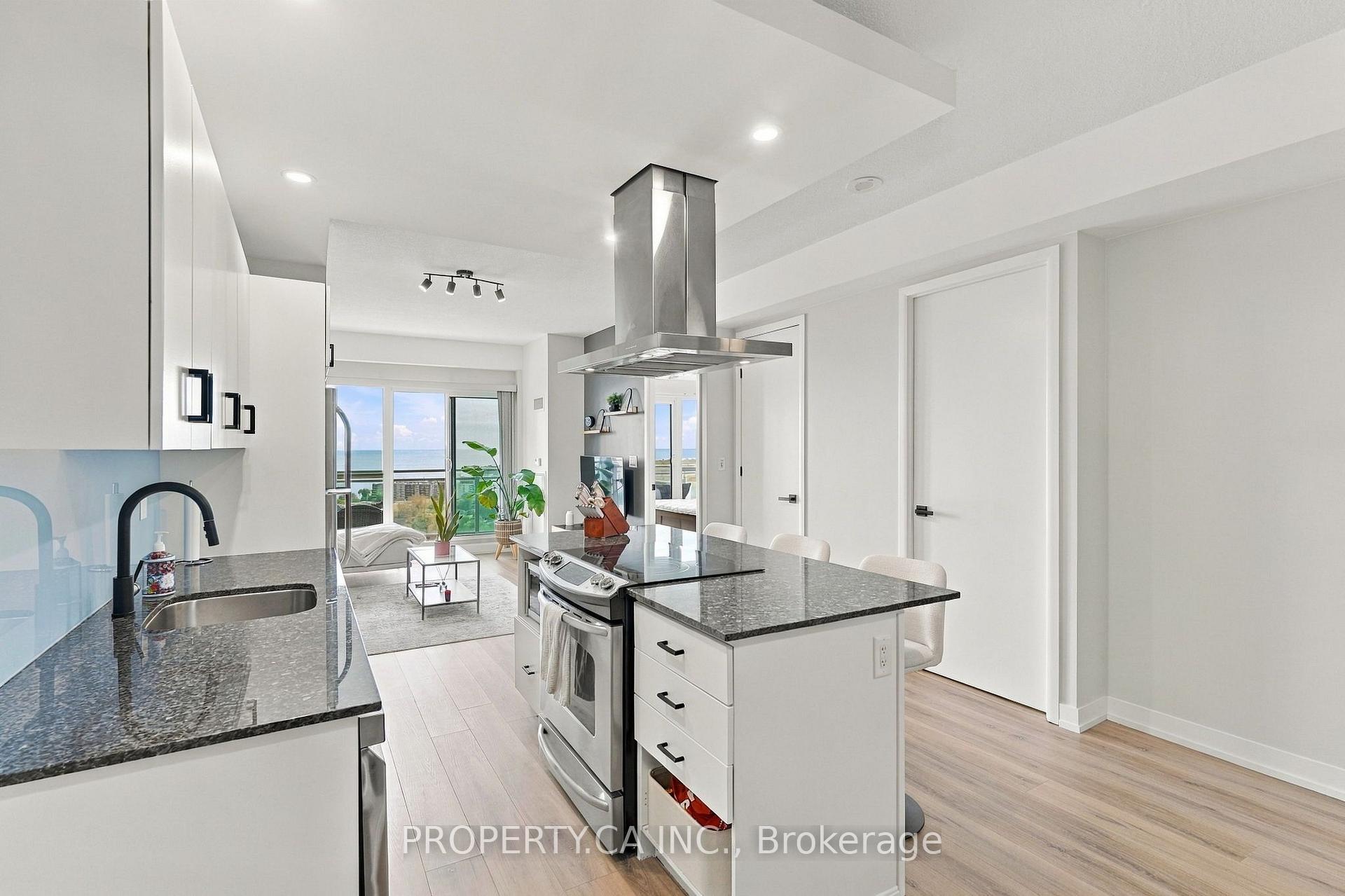 165 Legion Road N 2029, Toronto Unit: 2029