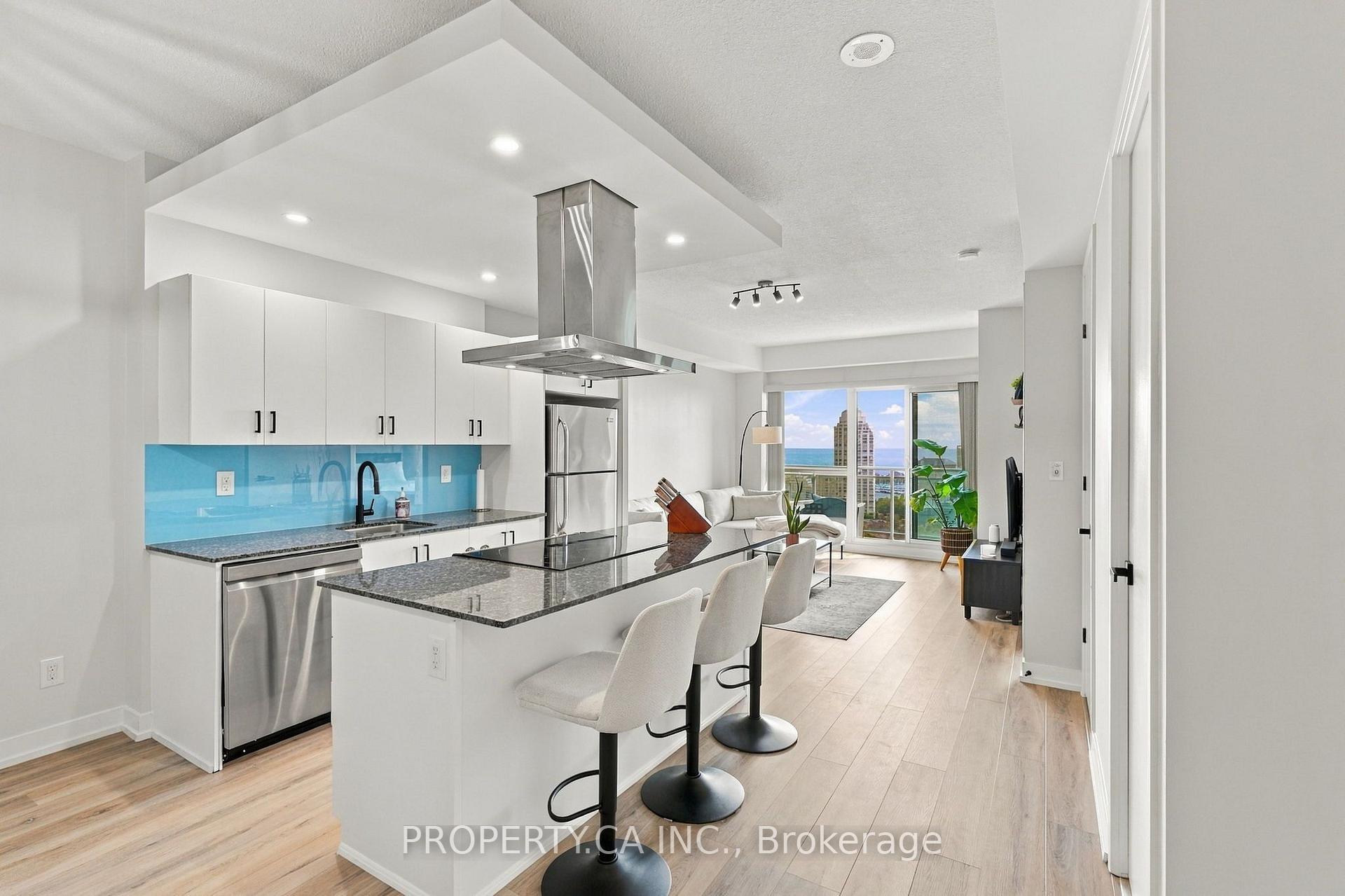 165 Legion Road N 2029, Toronto Unit: 2029