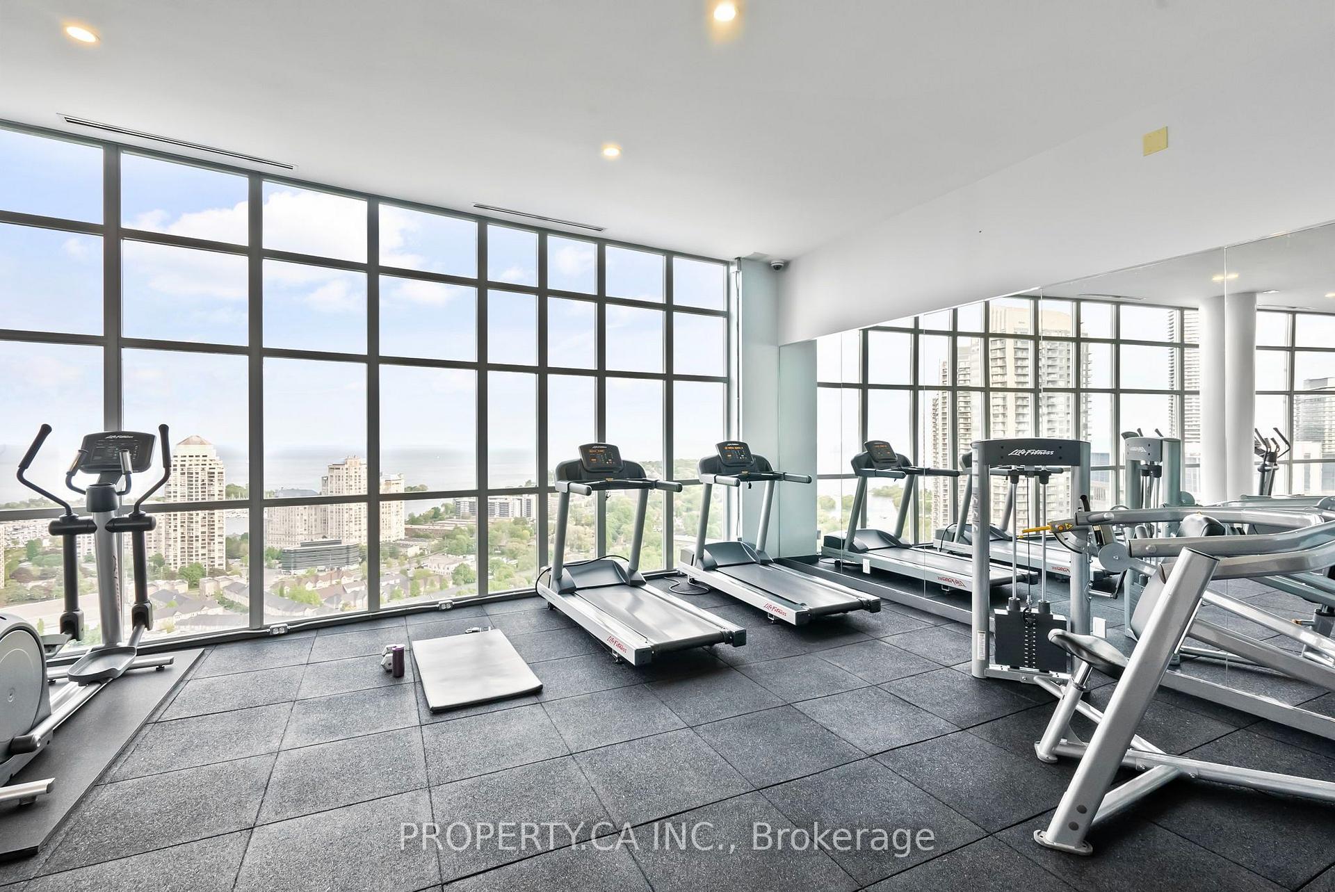165 Legion Road N 2029, Toronto Unit: 2029