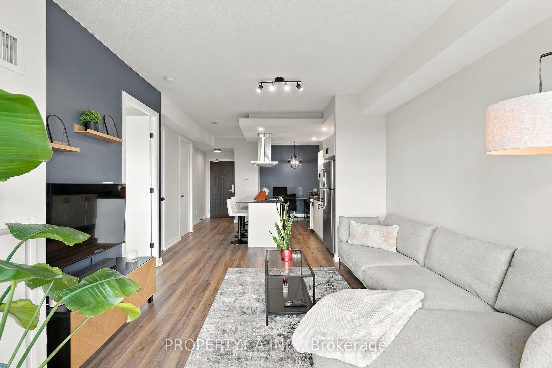 165 Legion Road N 2029, Toronto Unit: 2029