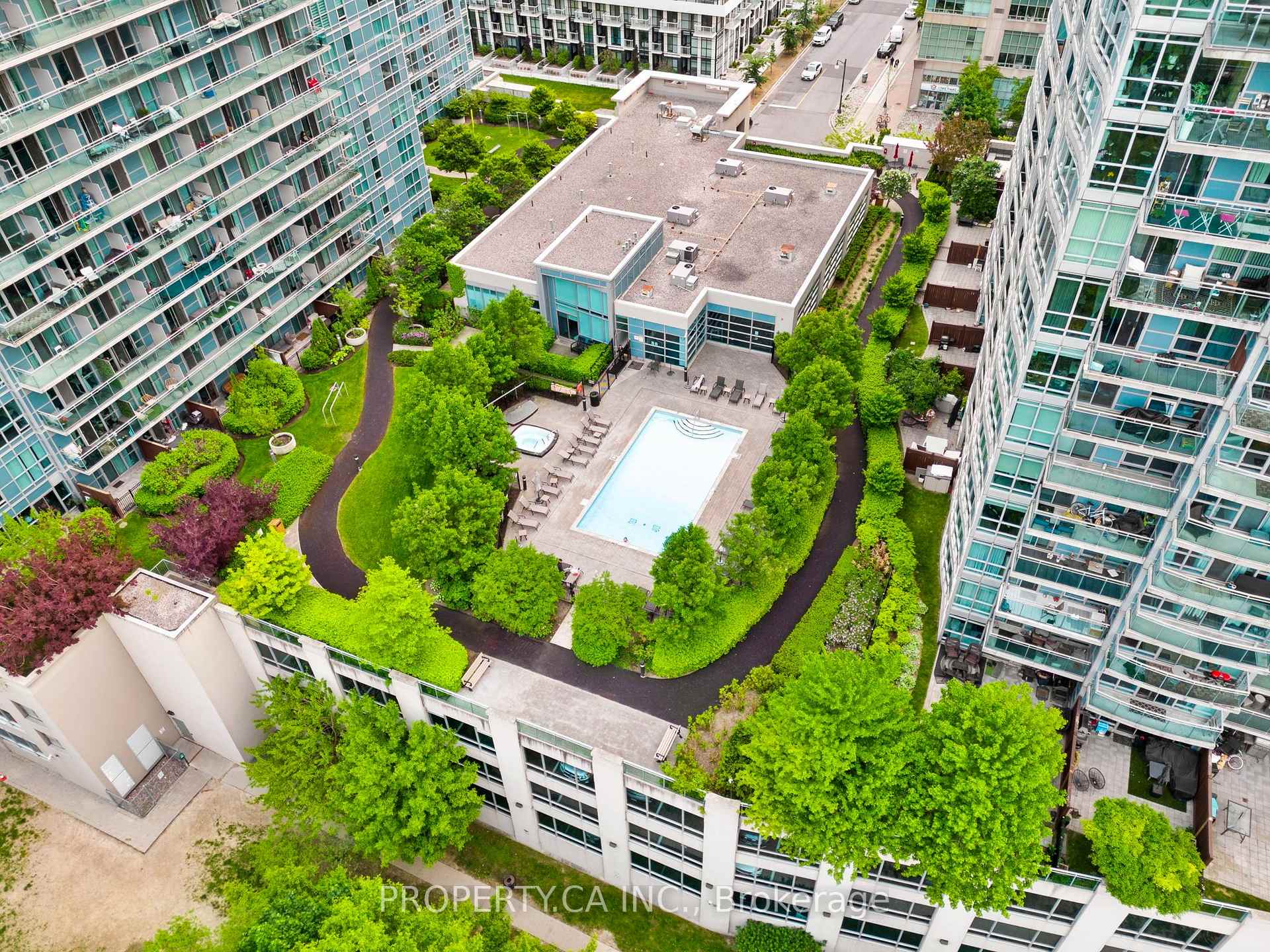 165 Legion Road N 2029, Toronto Unit: 2029