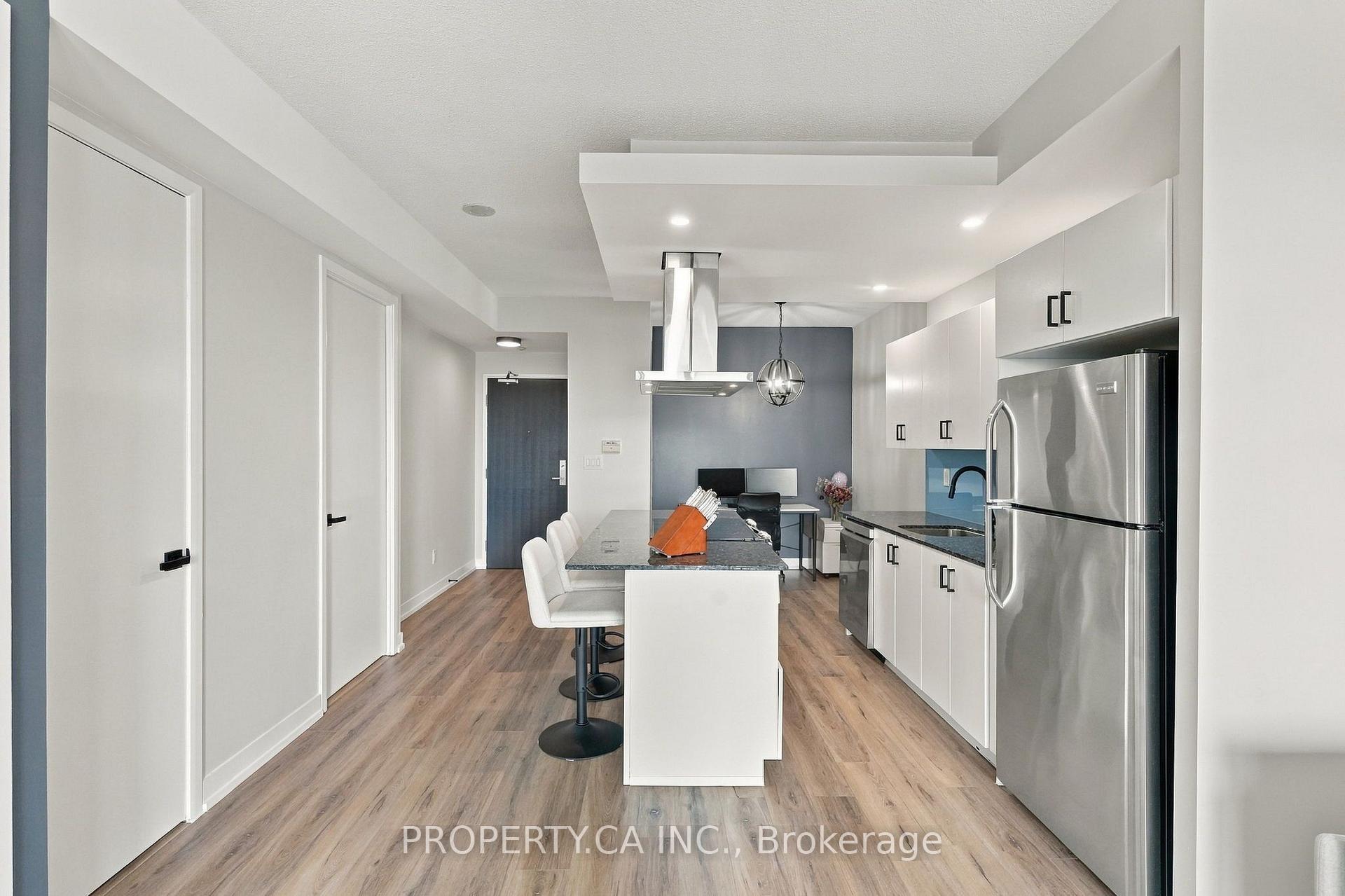 165 Legion Road N 2029, Toronto Unit: 2029