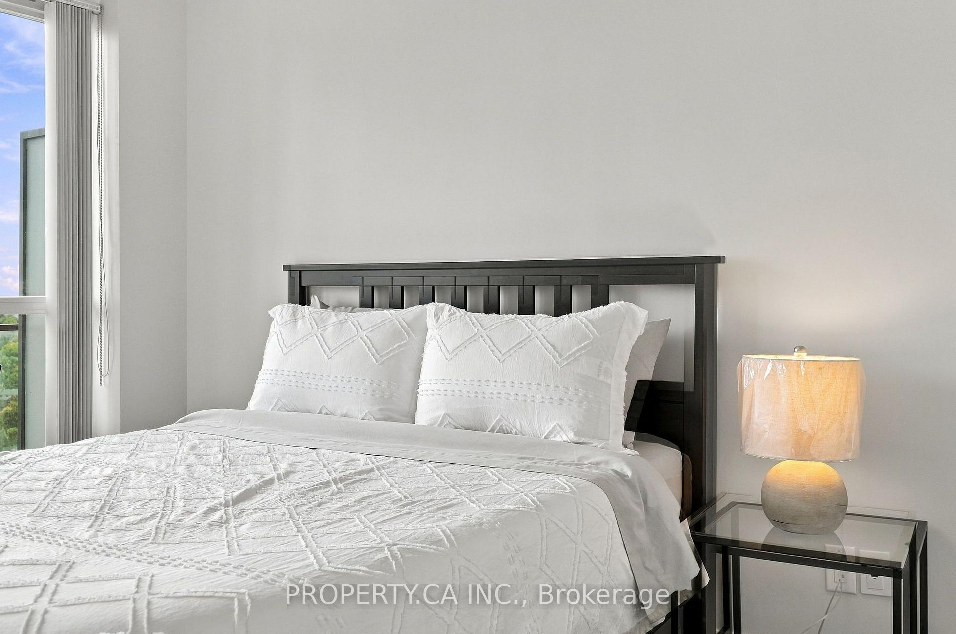 165 Legion Road N 2029, Toronto Unit: 2029