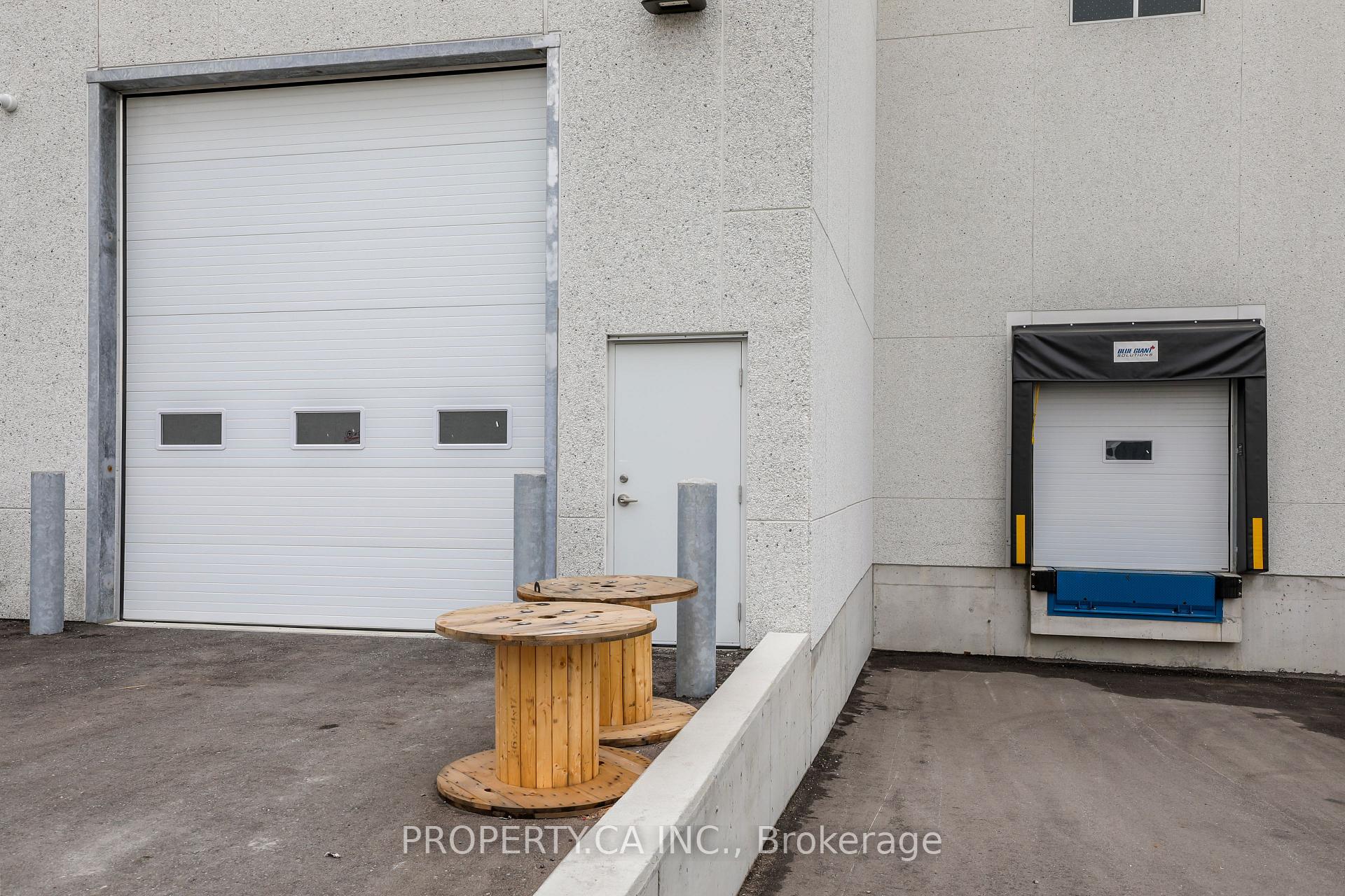111 Steinway Boulevard A4, Toronto Unit: A4