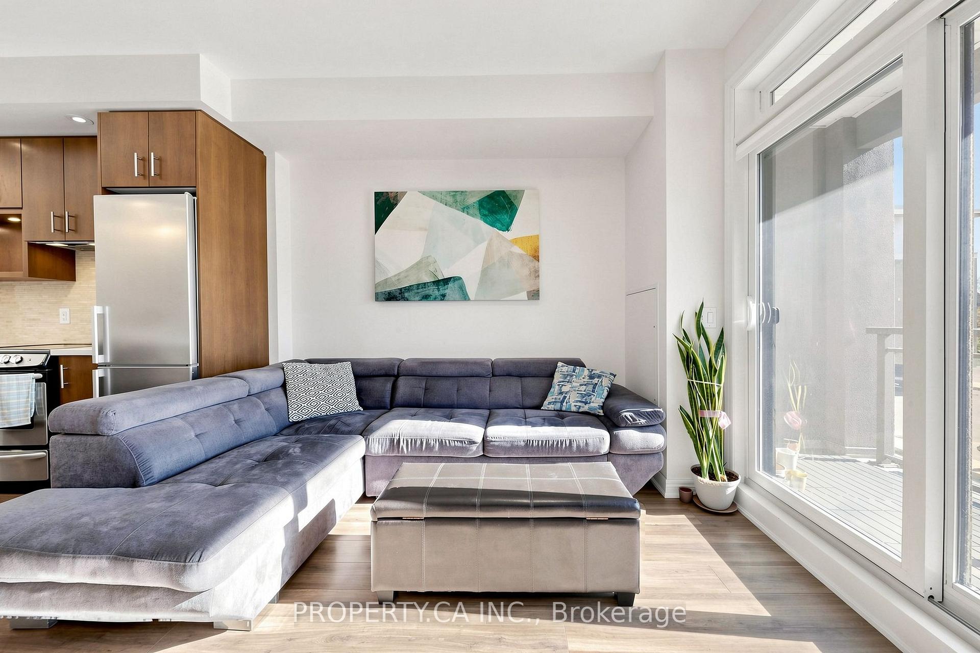 457 Plains Road E 221