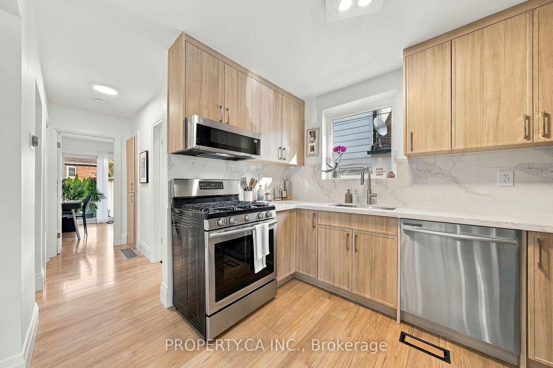 44 Daniels Street, Toronto
