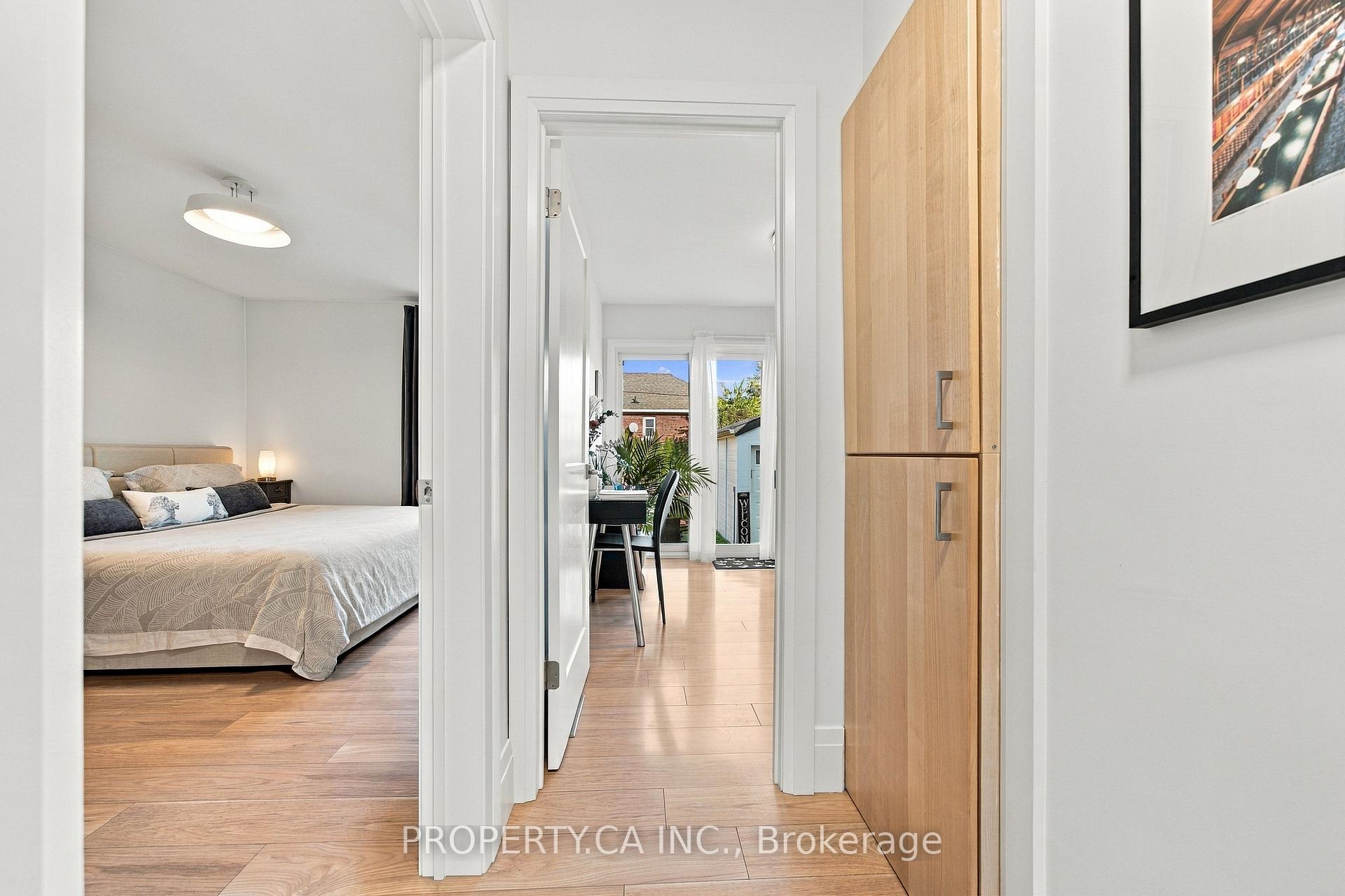 44 Daniels Street, Toronto