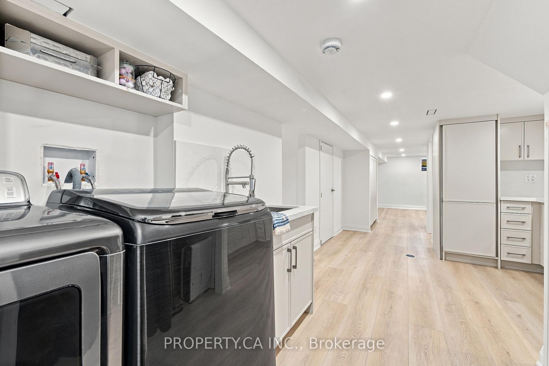 44 Daniels Street, Toronto