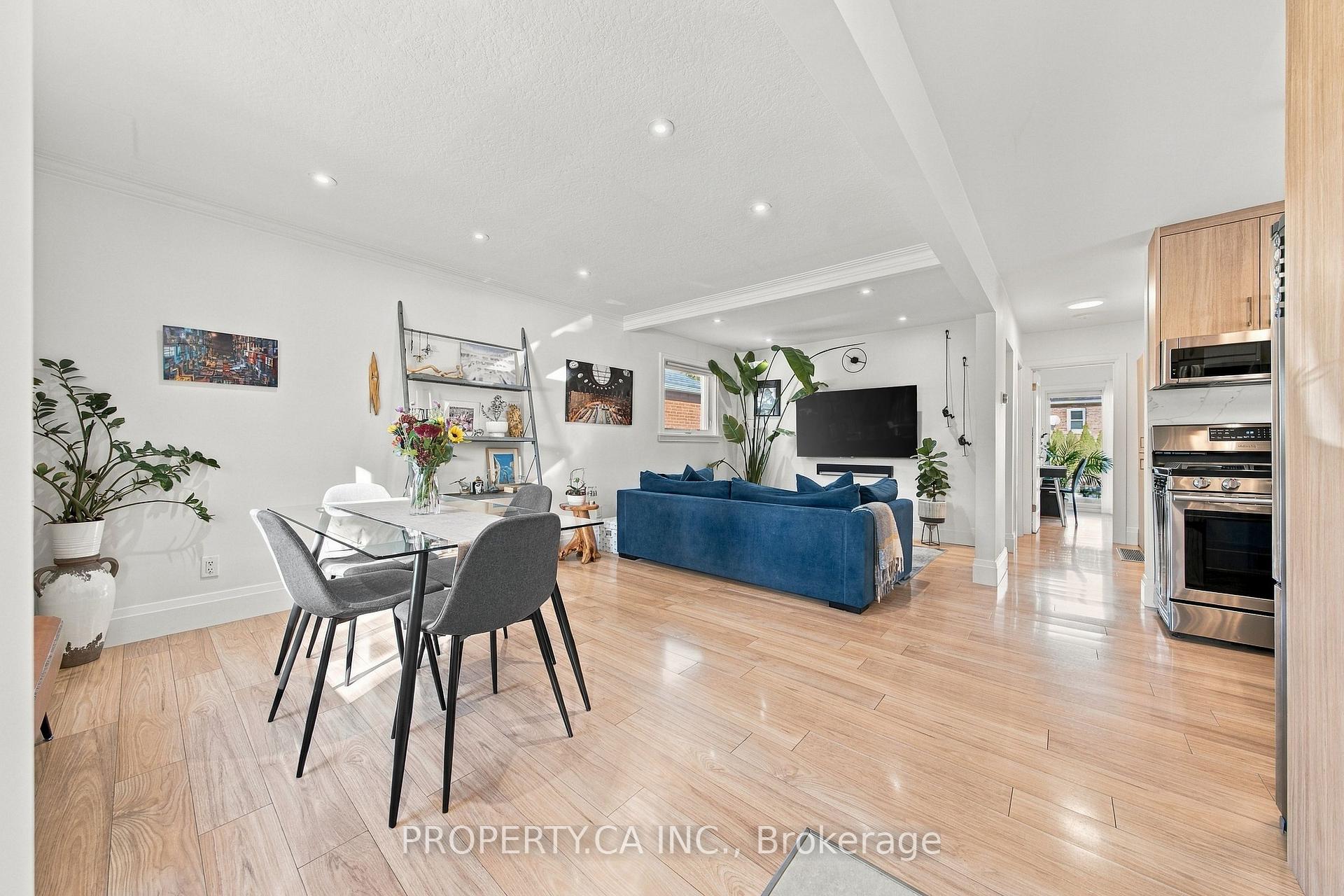 44 Daniels Street, Toronto