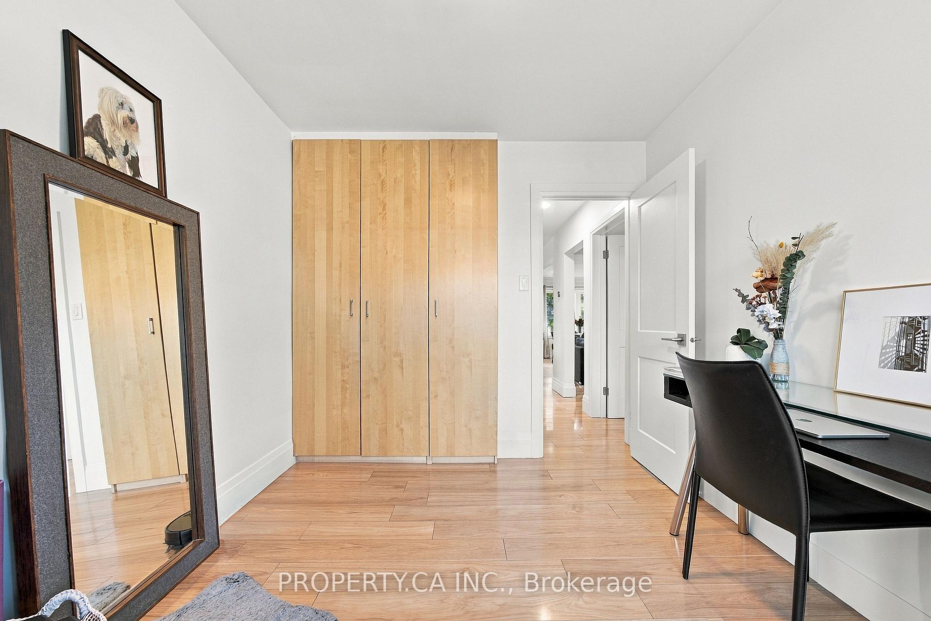 44 Daniels Street, Toronto